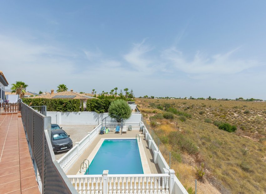 Resale - Apartment / Flat * - Gea y Truyols - Lo Santiago