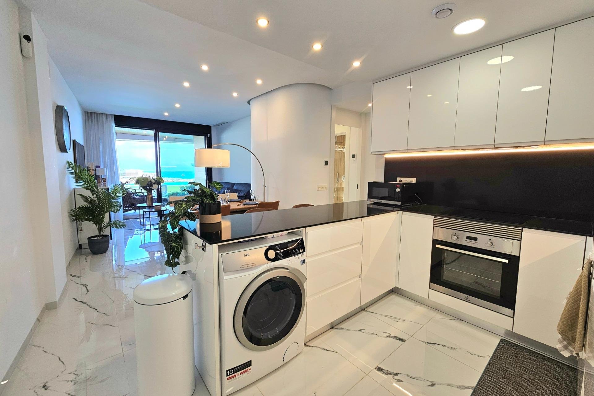 Resale - Apartment / Flat * - Gran Alacant * - Monte y Mar