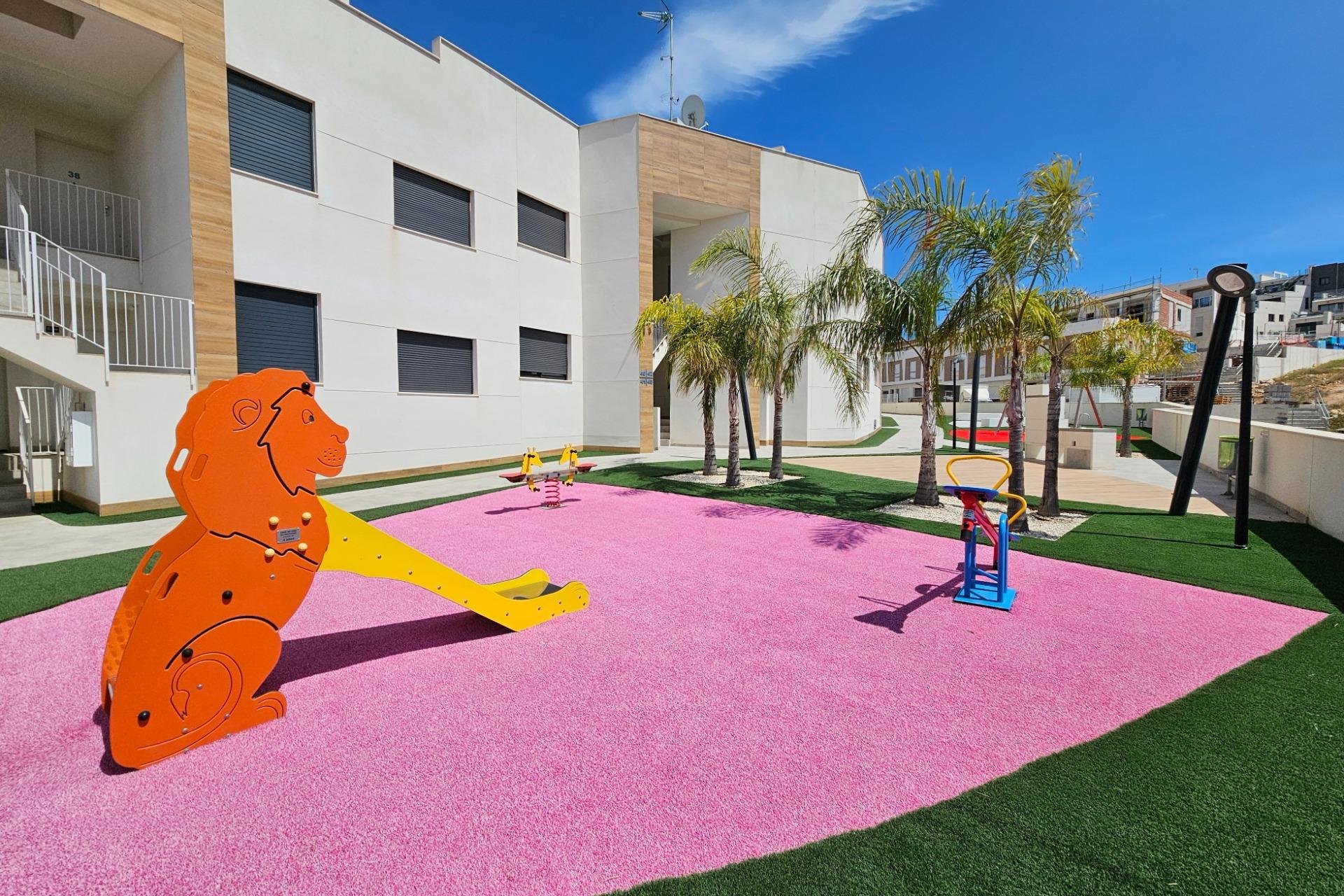 Resale - Apartment / Flat * - Gran Alacant * - Monte y Mar