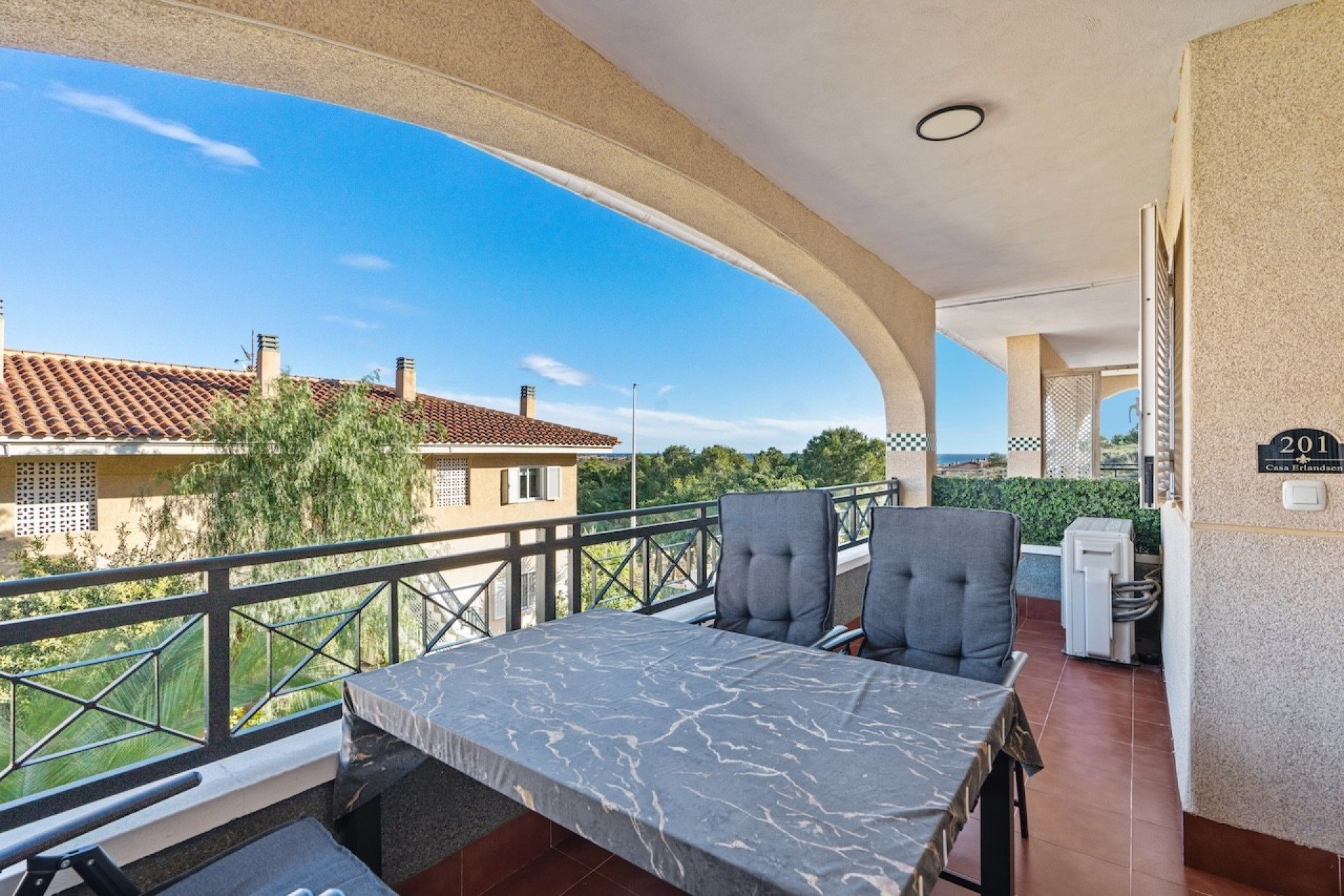 Resale - Apartment / Flat * - Gran Alacant * - Novamar