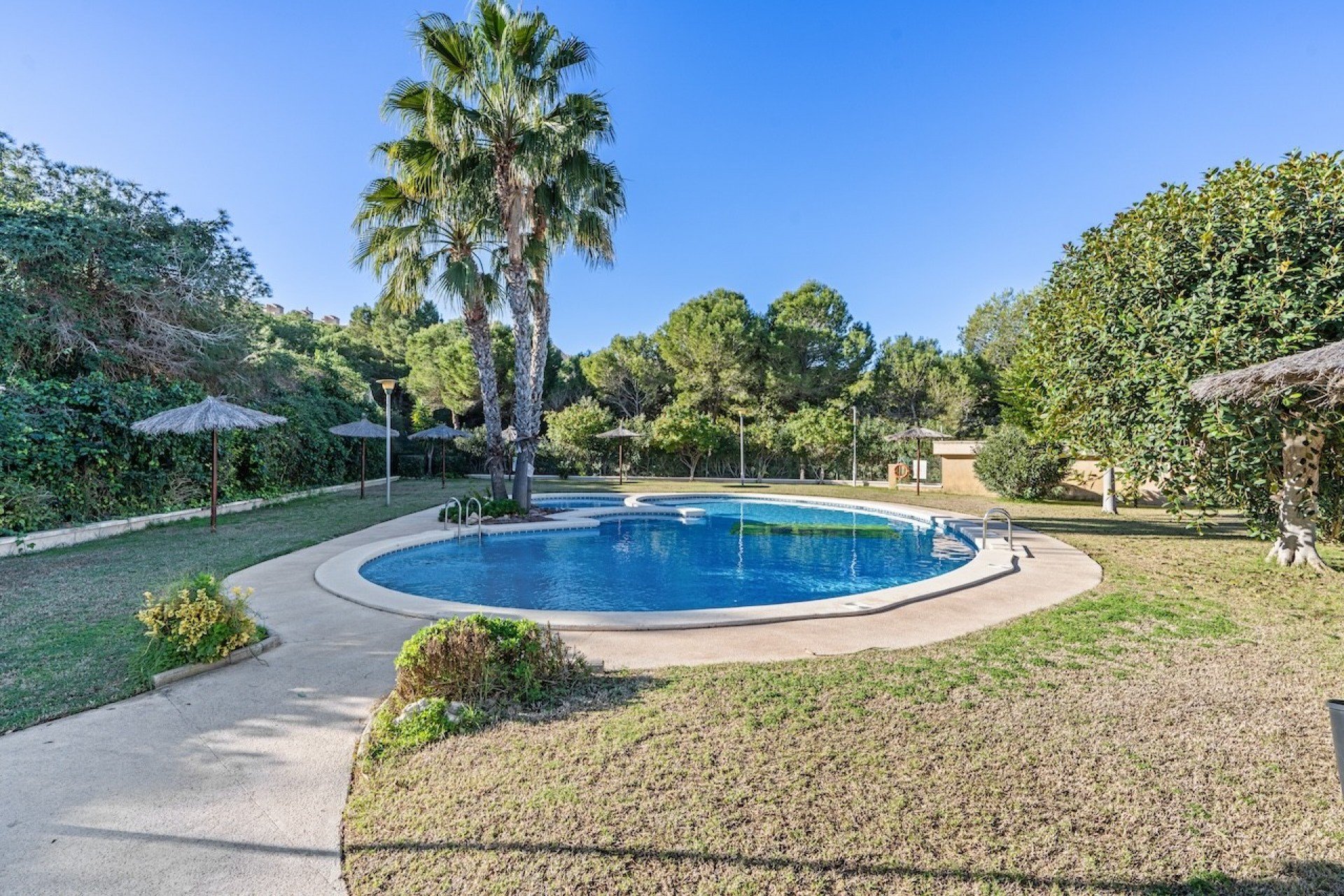 Resale - Apartment / Flat * - Gran Alacant * - Novamar