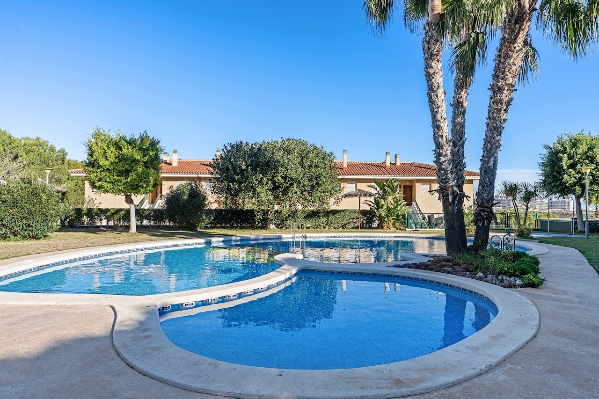 Resale - Apartment / Flat * - Gran Alacant * - Novamar