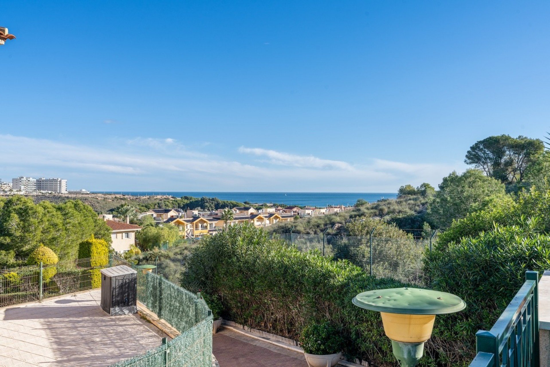 Resale - Apartment / Flat * - Gran Alacant * - Novamar