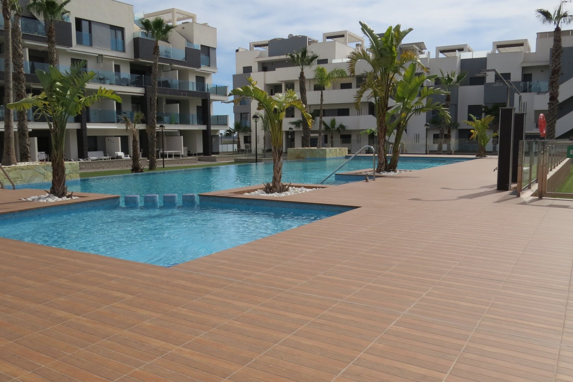 Resale - Apartment / flat - Guardamar del Segura - El Raso