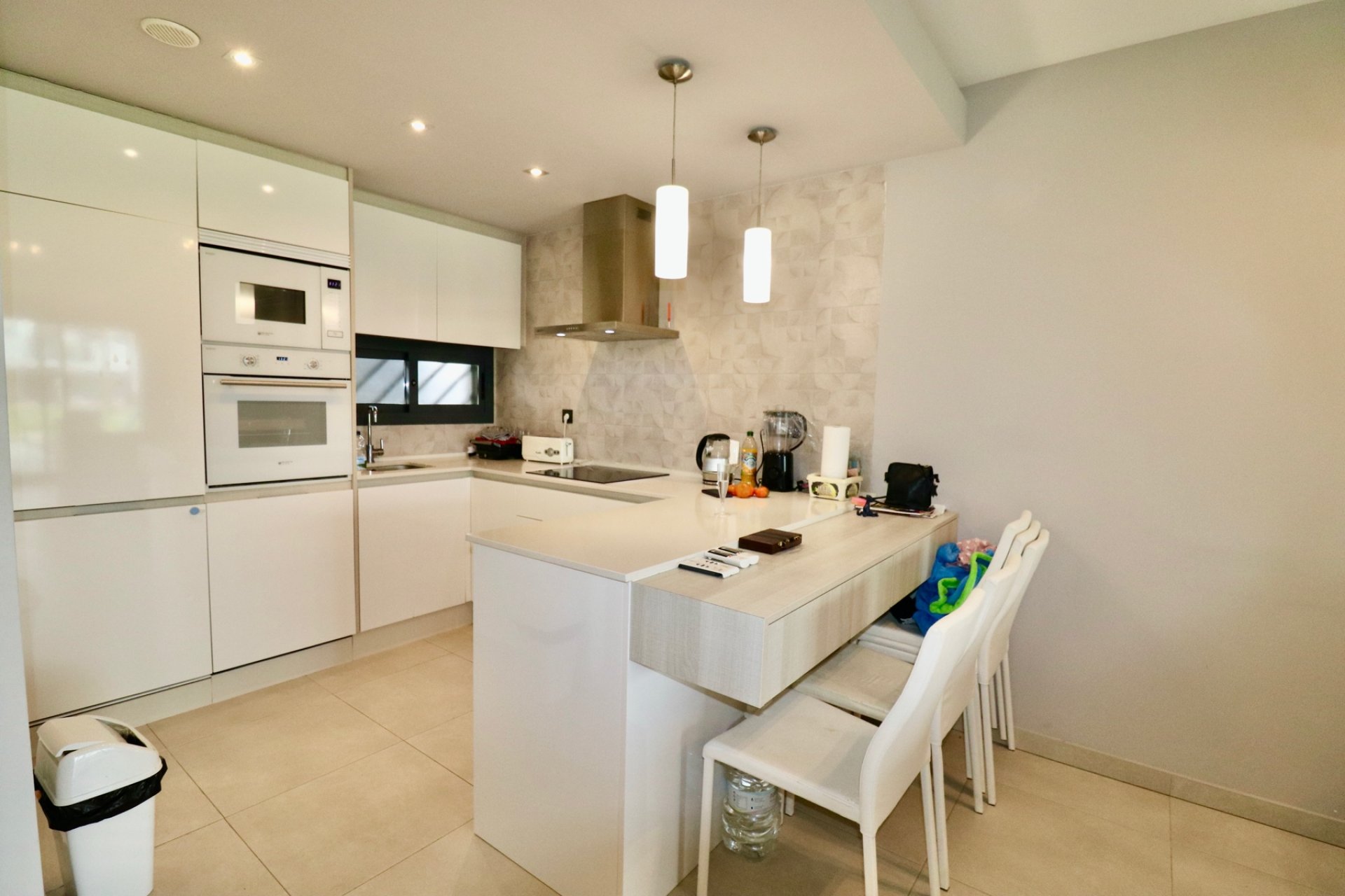 Resale - Apartment / Flat * - Guardamar del Segura * - El Raso *