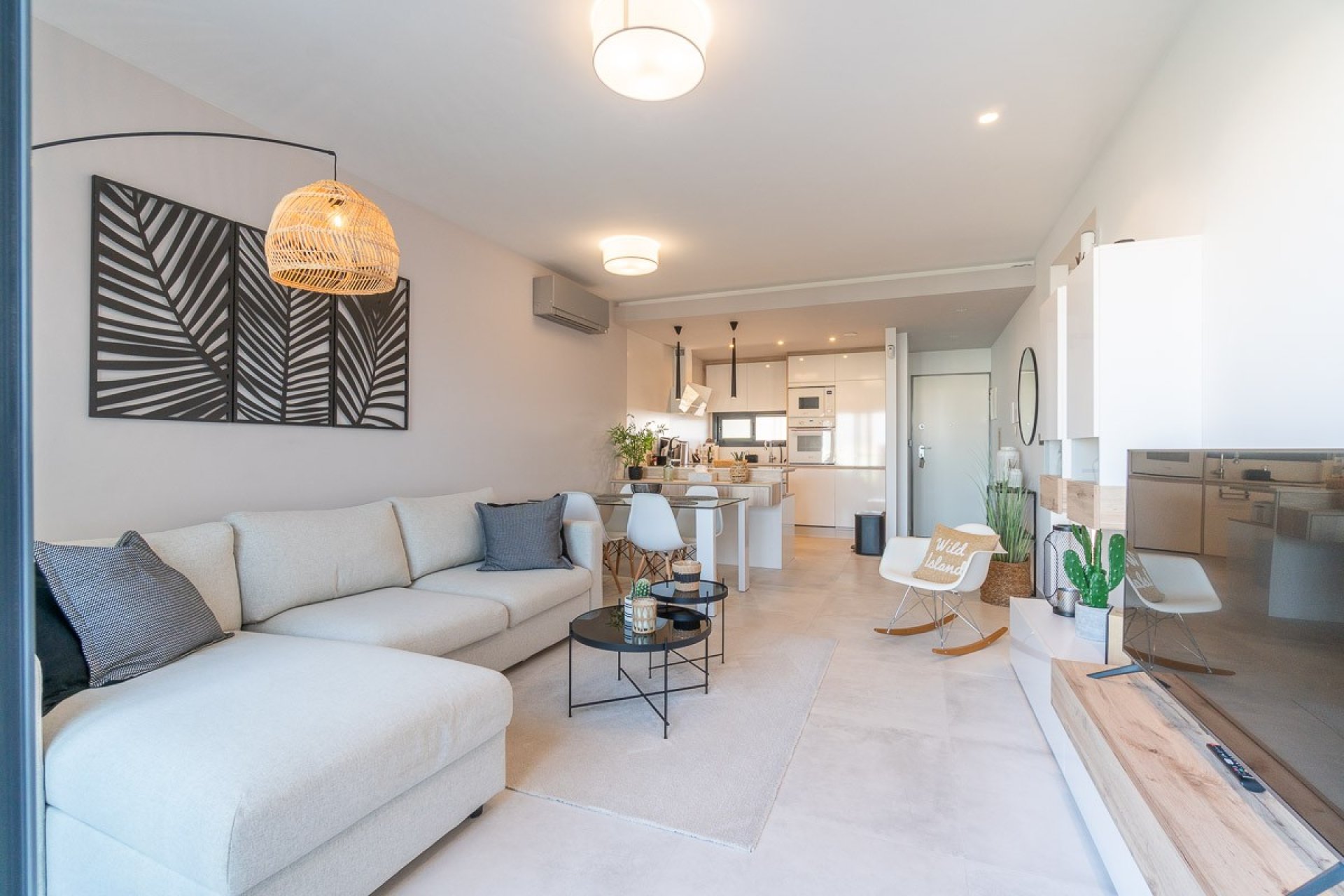 Resale - Apartment / Flat * - Guardamar del Segura * - El Raso *