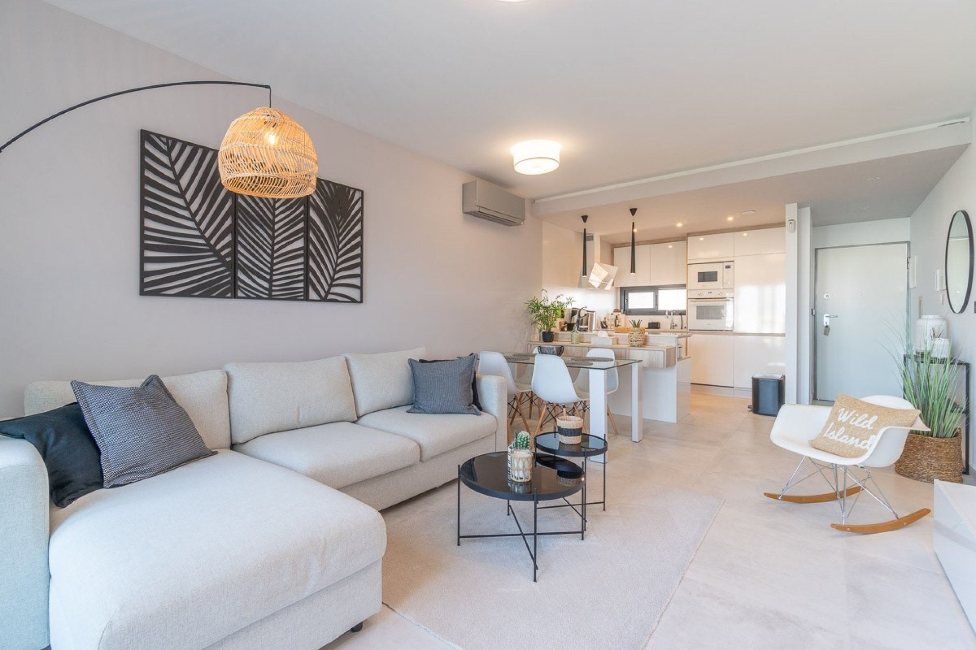 Resale - Apartment / Flat * - Guardamar del Segura * - El Raso *