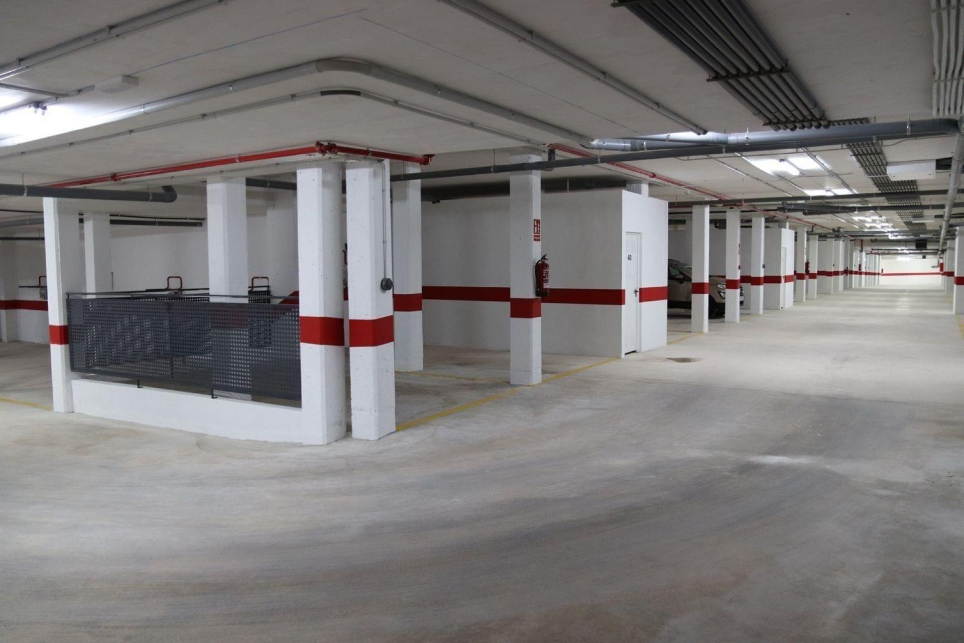 Resale - Apartment / Flat * - Guardamar del Segura * - El Raso *