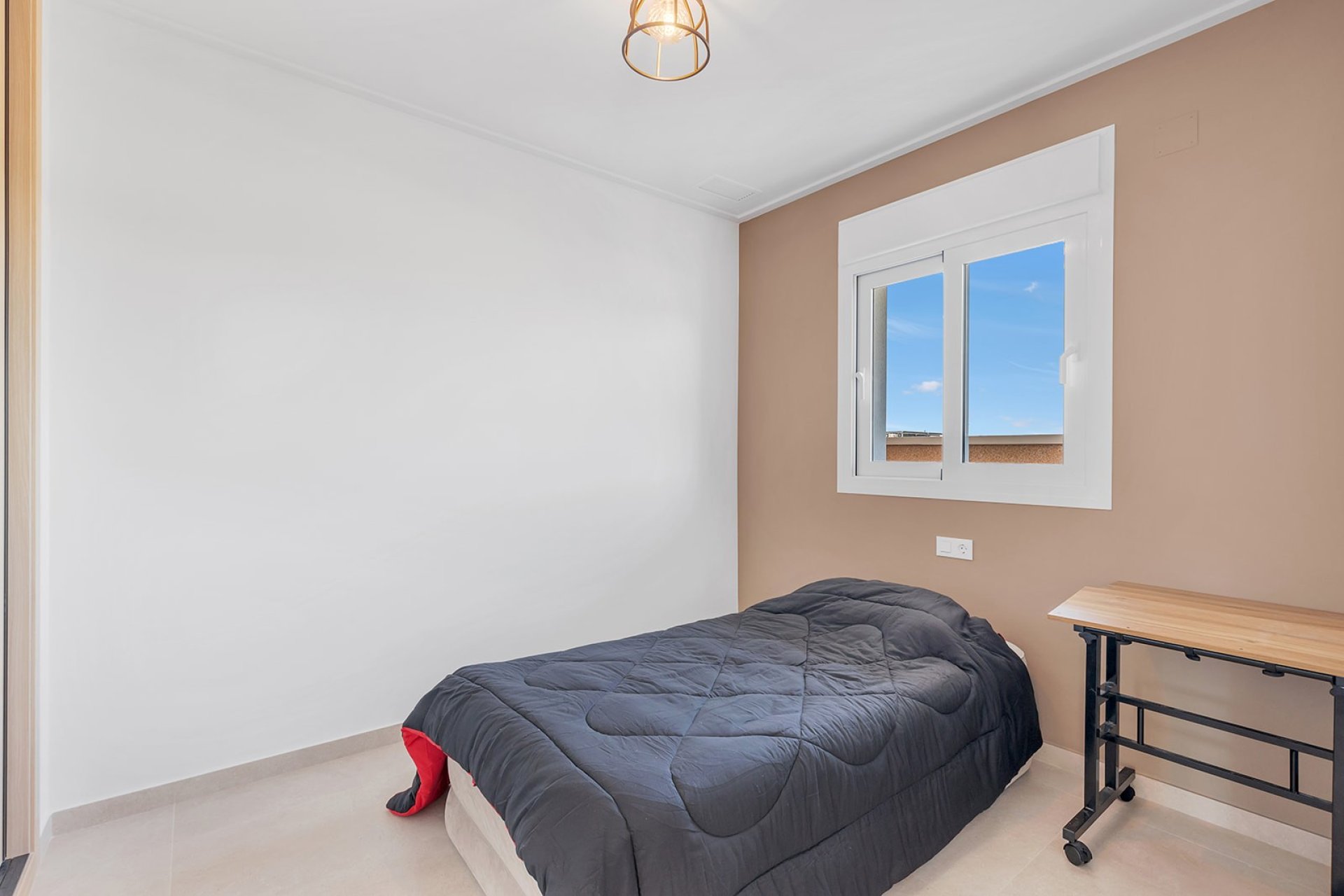 Resale - Apartment / Flat * - Guardamar del Segura * - El Raso *