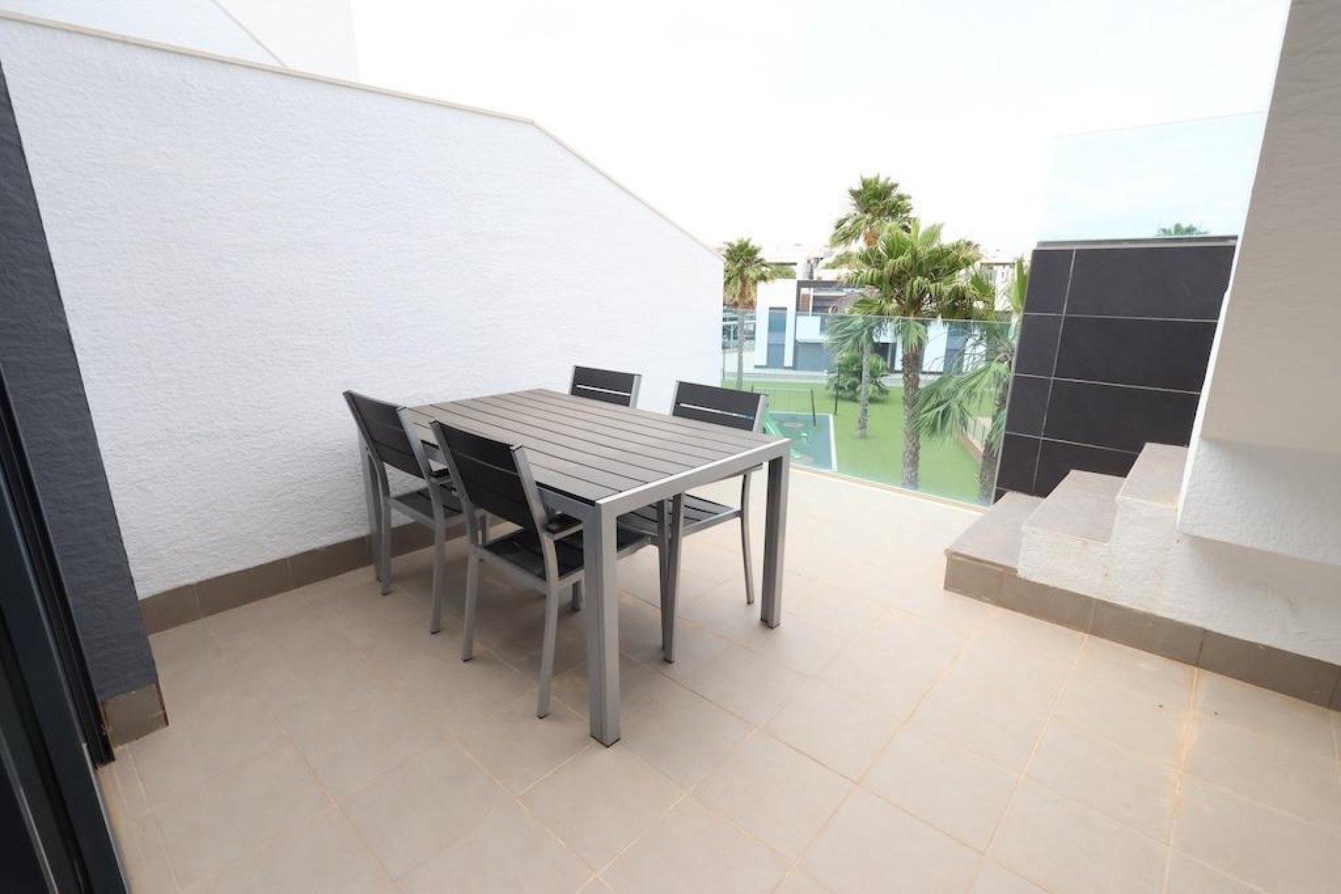 Resale - Apartment / Flat * - Guardamar del Segura * - El Raso *
