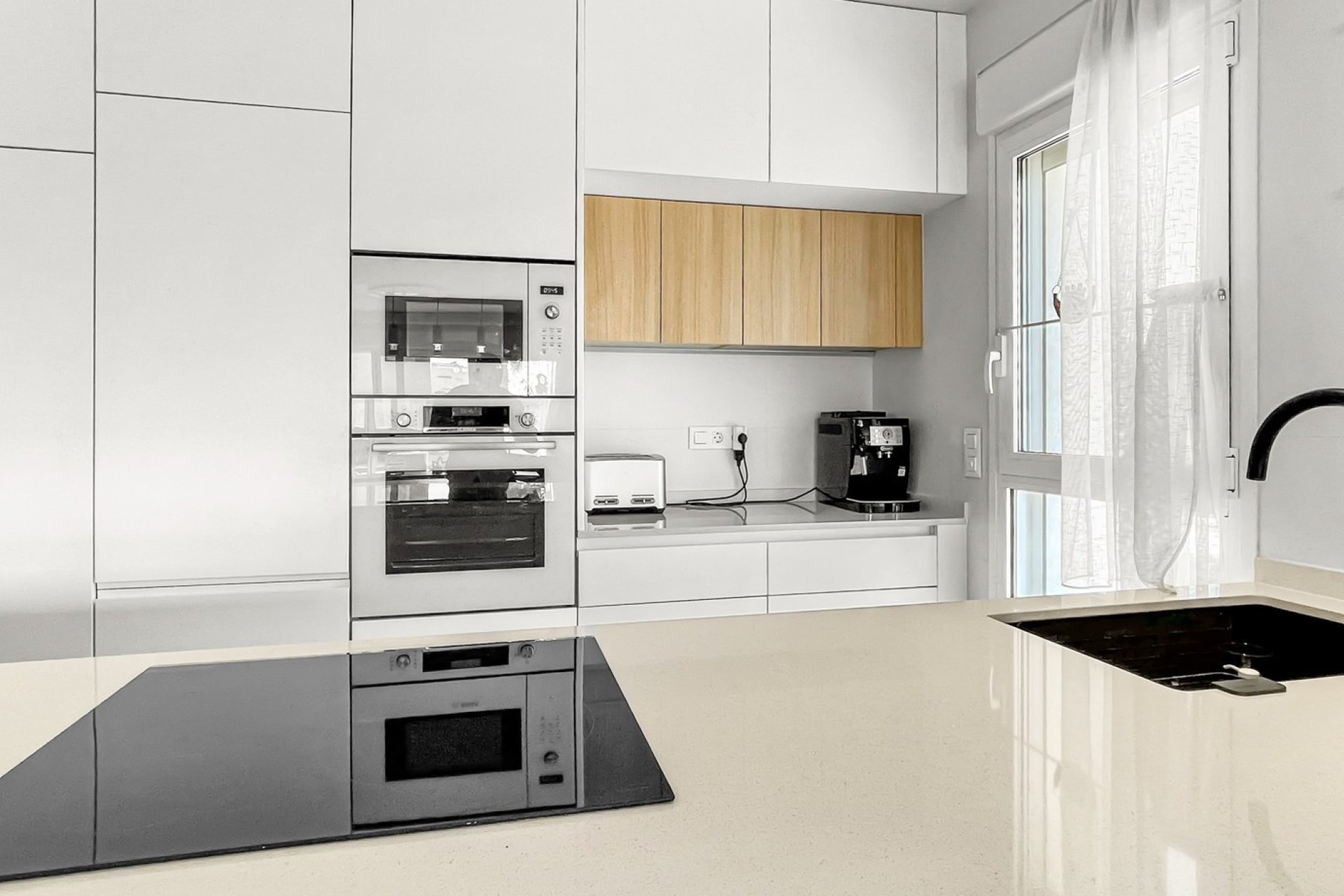 Resale - Apartment / Flat * - Guardamar del Segura * - El Raso *