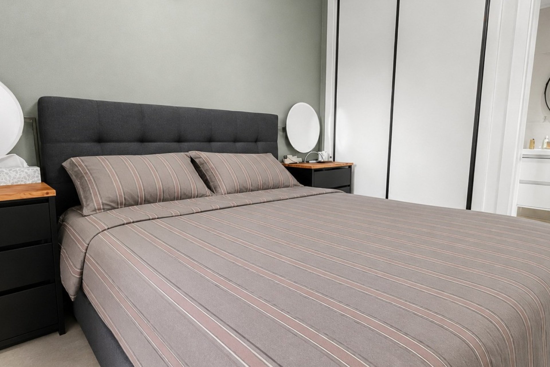 Resale - Apartment / Flat * - Guardamar del Segura * - El Raso *