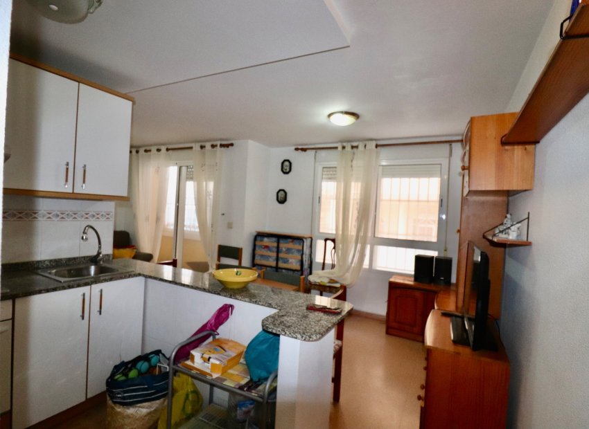 Resale - Apartment / Flat * - Guardamar del Segura - Guardamar del Segura *