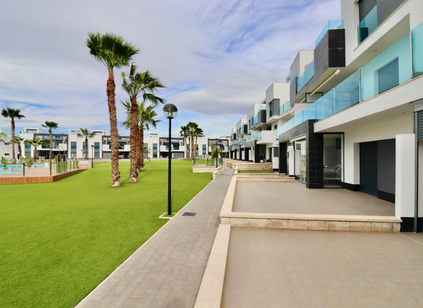 Resale - Apartment / Flat * - Guardamar del Segura * - Guardamar - El Raso