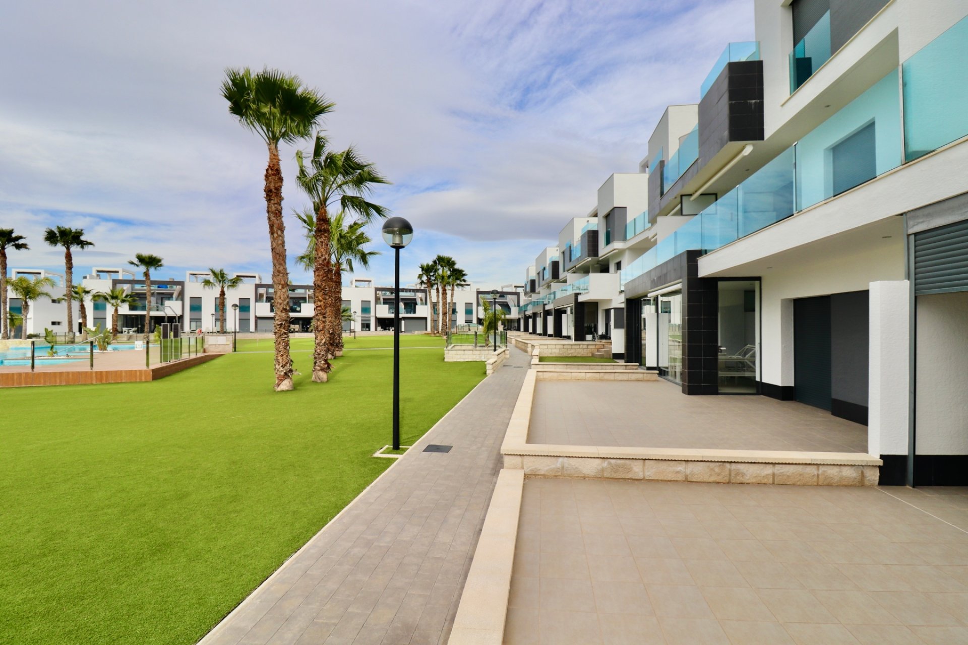 Resale - Apartment / Flat * - Guardamar del Segura * - Guardamar - El Raso