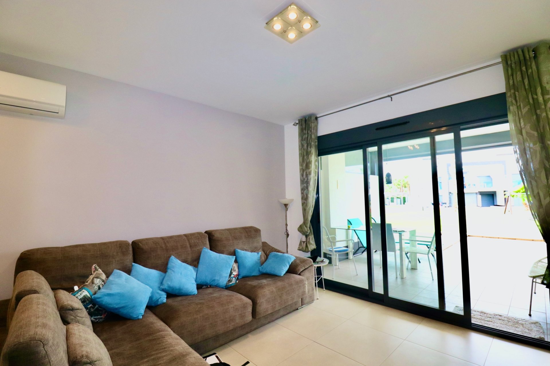 Resale - Apartment / Flat * - Guardamar del Segura * - Guardamar - El Raso
