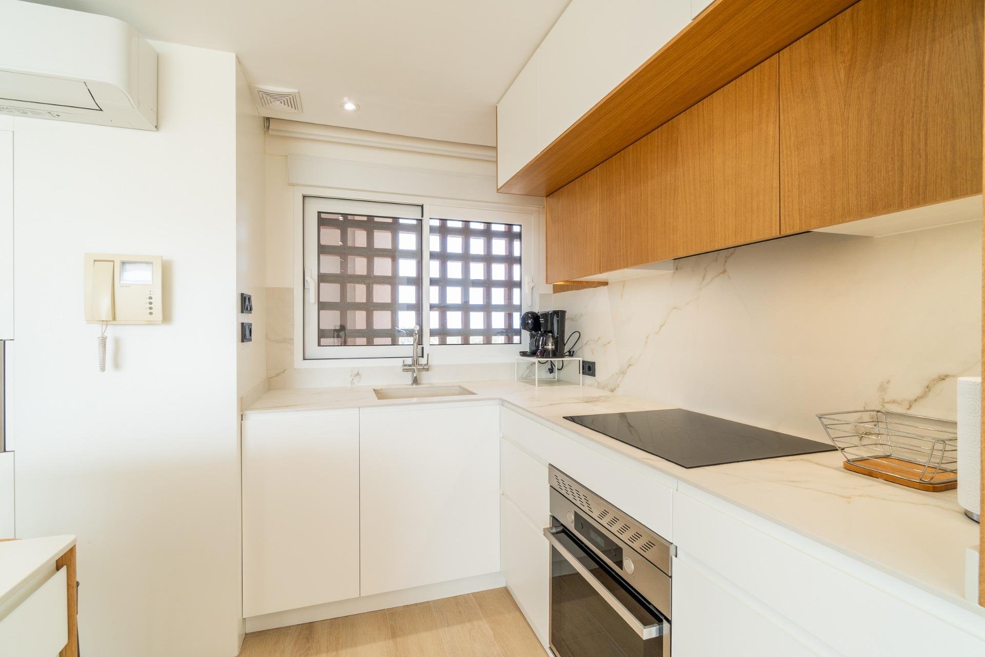 Resale - Apartment / Flat * - Guardamar del Segura * - Guardamar Playa