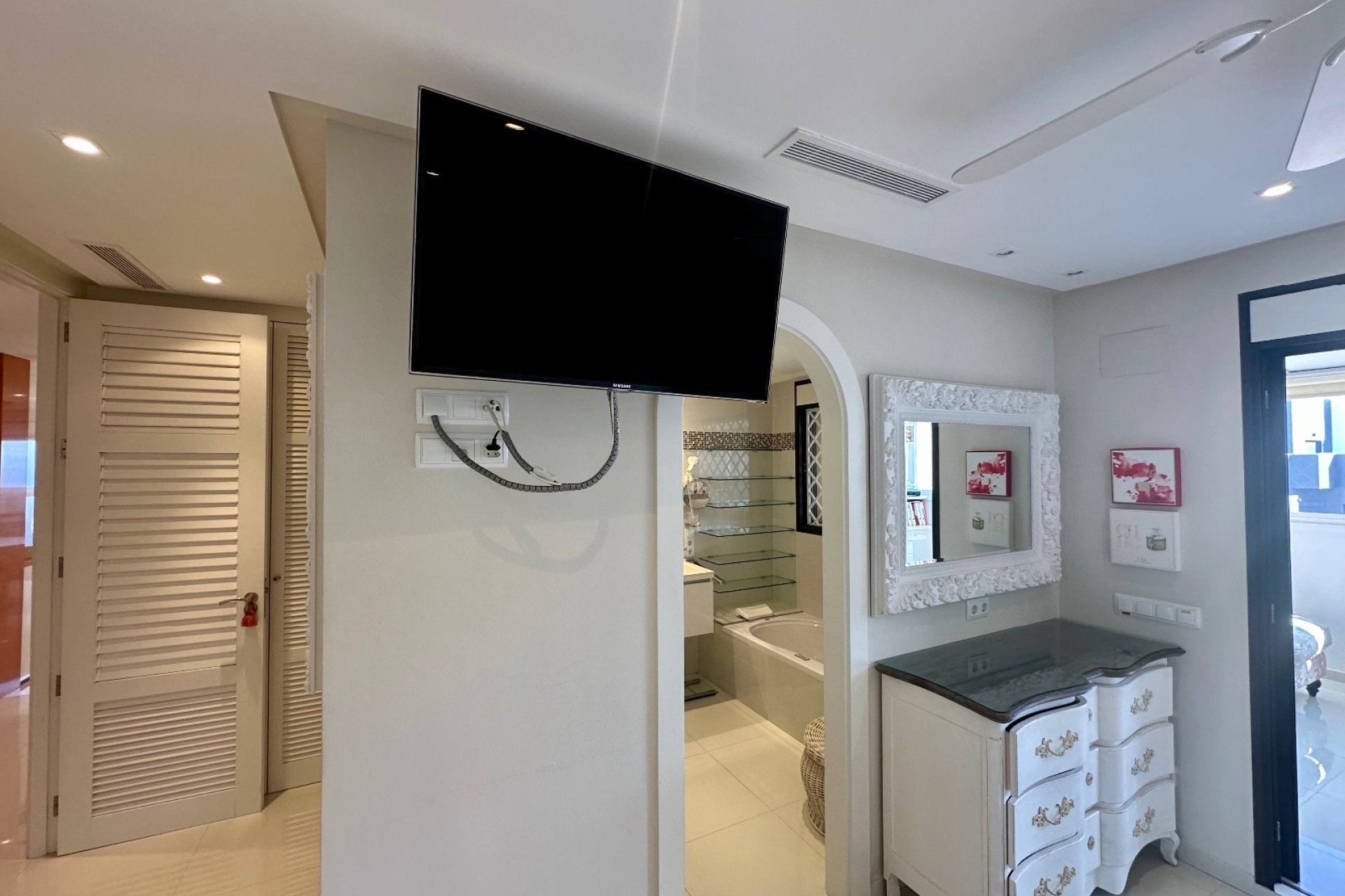 Resale - Apartment / Flat * - Guardamar del Segura * - Marjal Beach