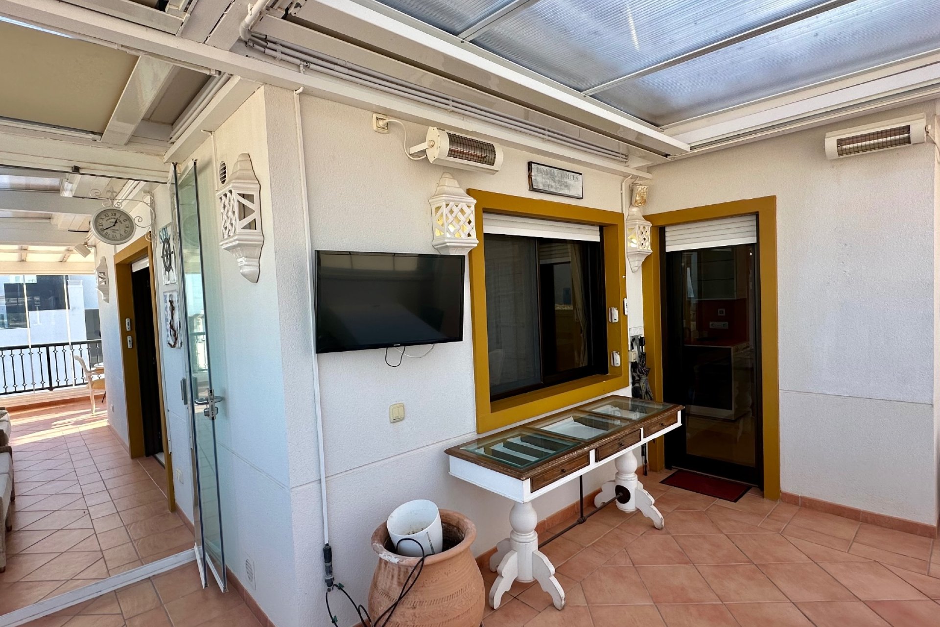 Resale - Apartment / Flat * - Guardamar del Segura * - Marjal Beach