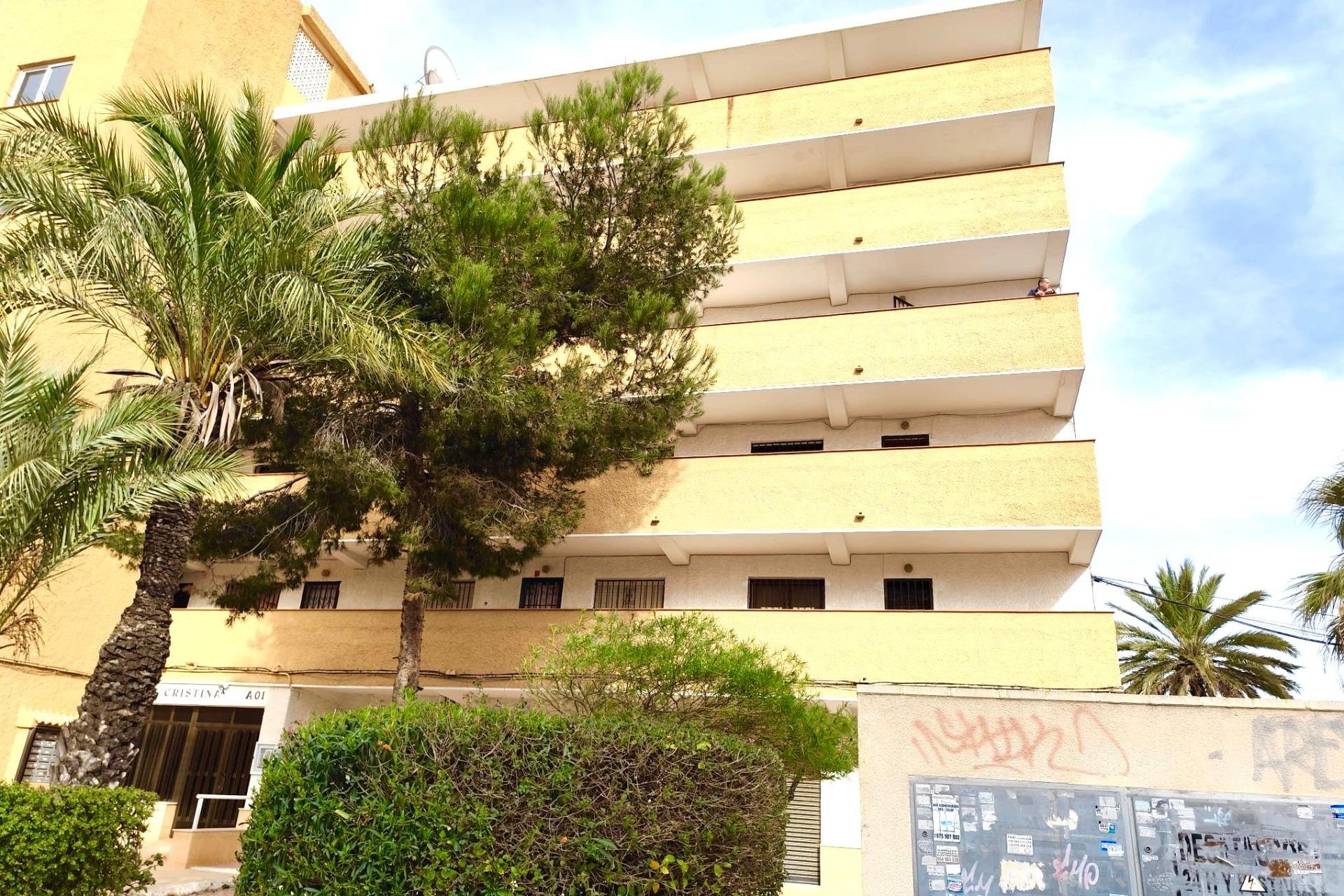 Resale - Apartment / flat - Guardamar del Segura - Pinomar