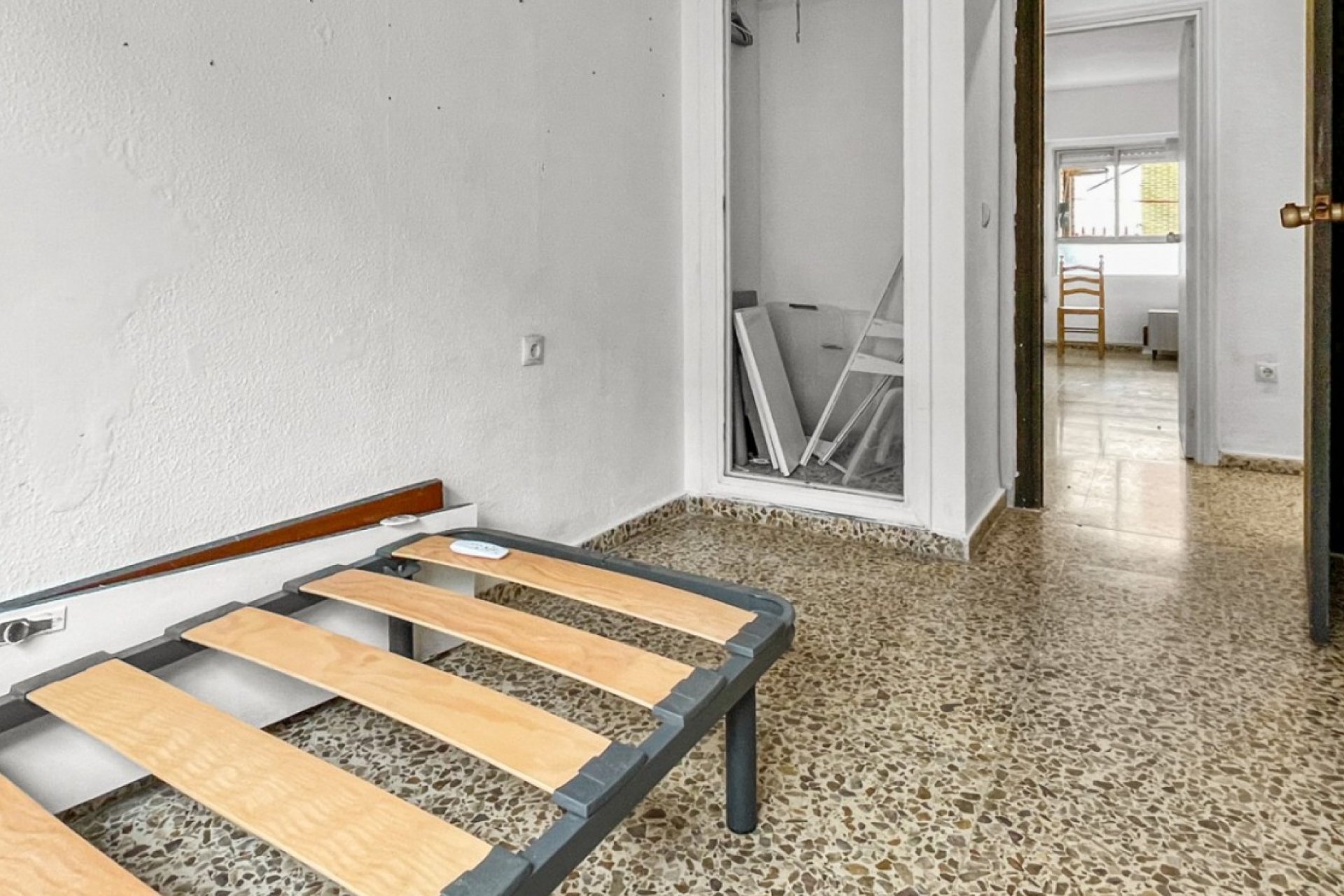 Resale - Apartment / Flat * - Guardamar del Segura * - Pueblo