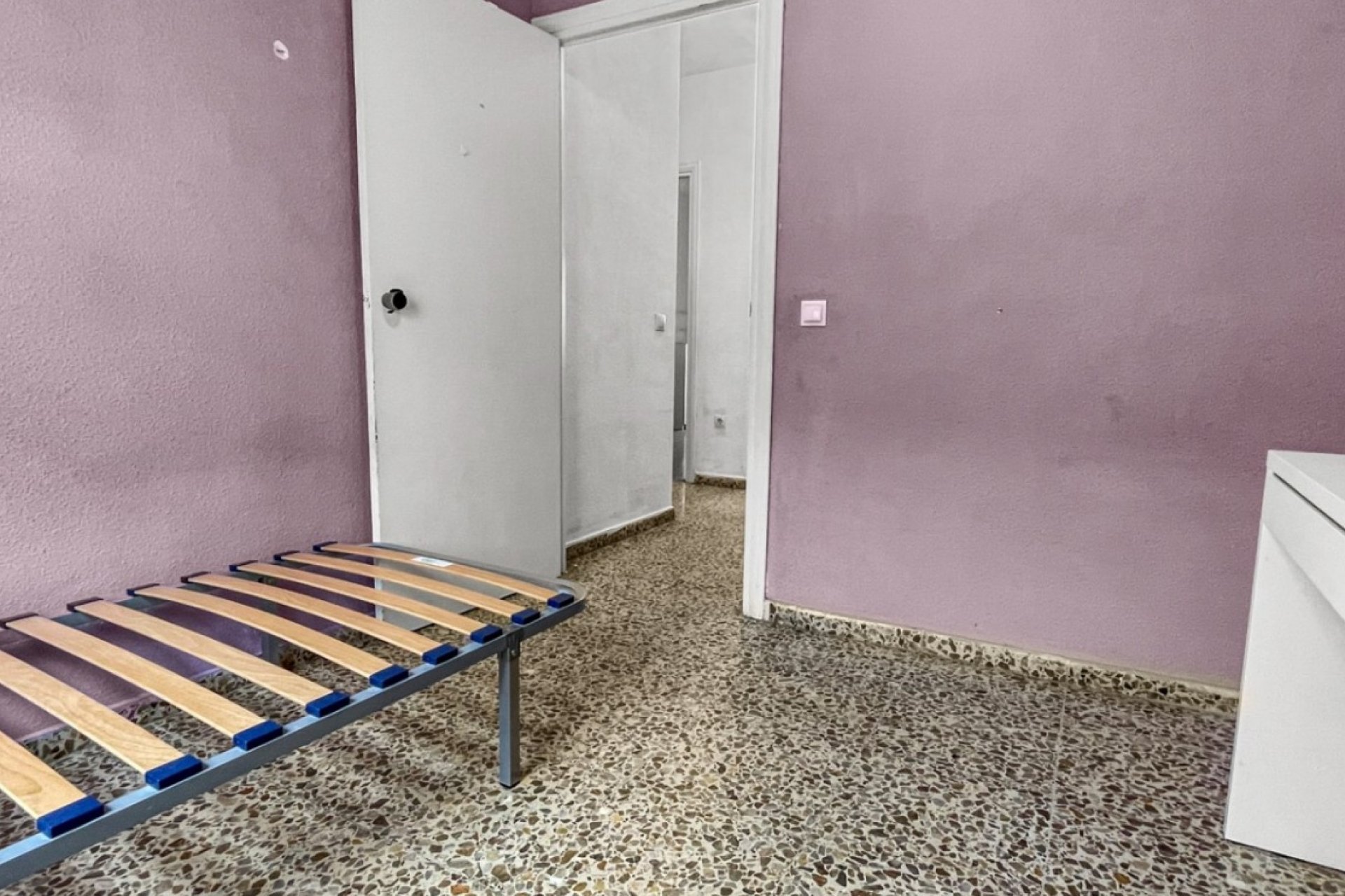 Resale - Apartment / Flat * - Guardamar del Segura * - Pueblo