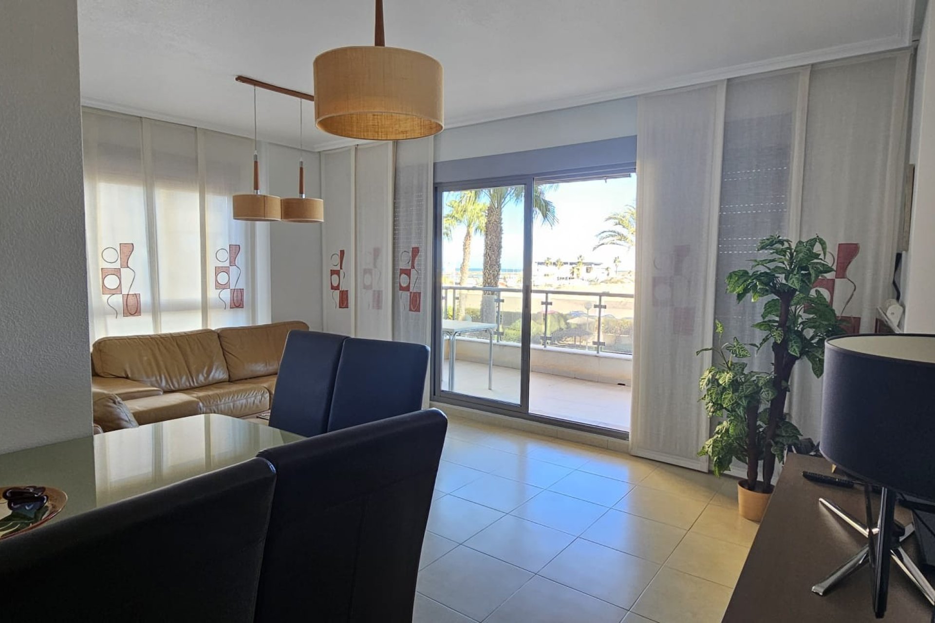 Resale - Apartment / flat - Guardamar del Segura - Puerto