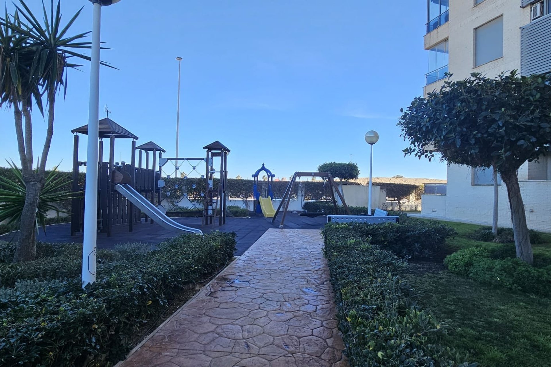 Resale - Apartment / flat - Guardamar del Segura - Puerto