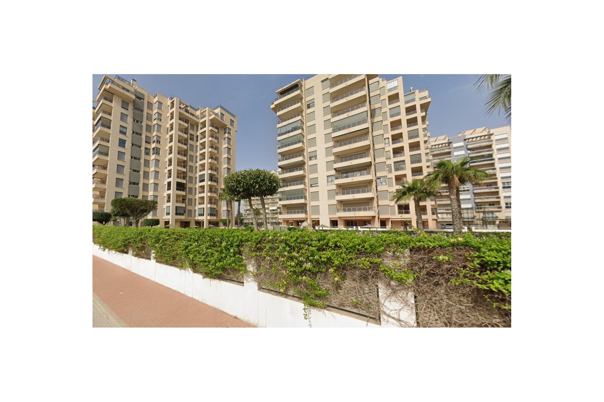 Resale - Apartment / flat - Guardamar del Segura - Puerto