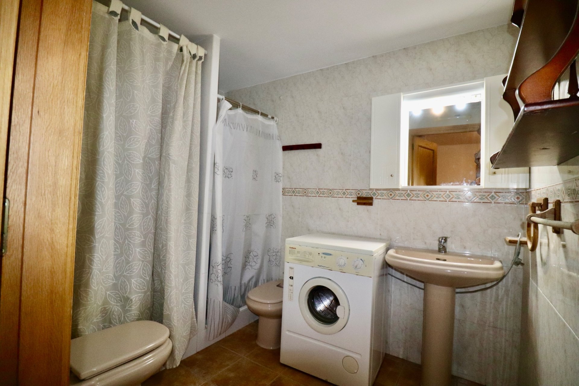 Resale - Apartment / Flat * - Guardamar del Segura *