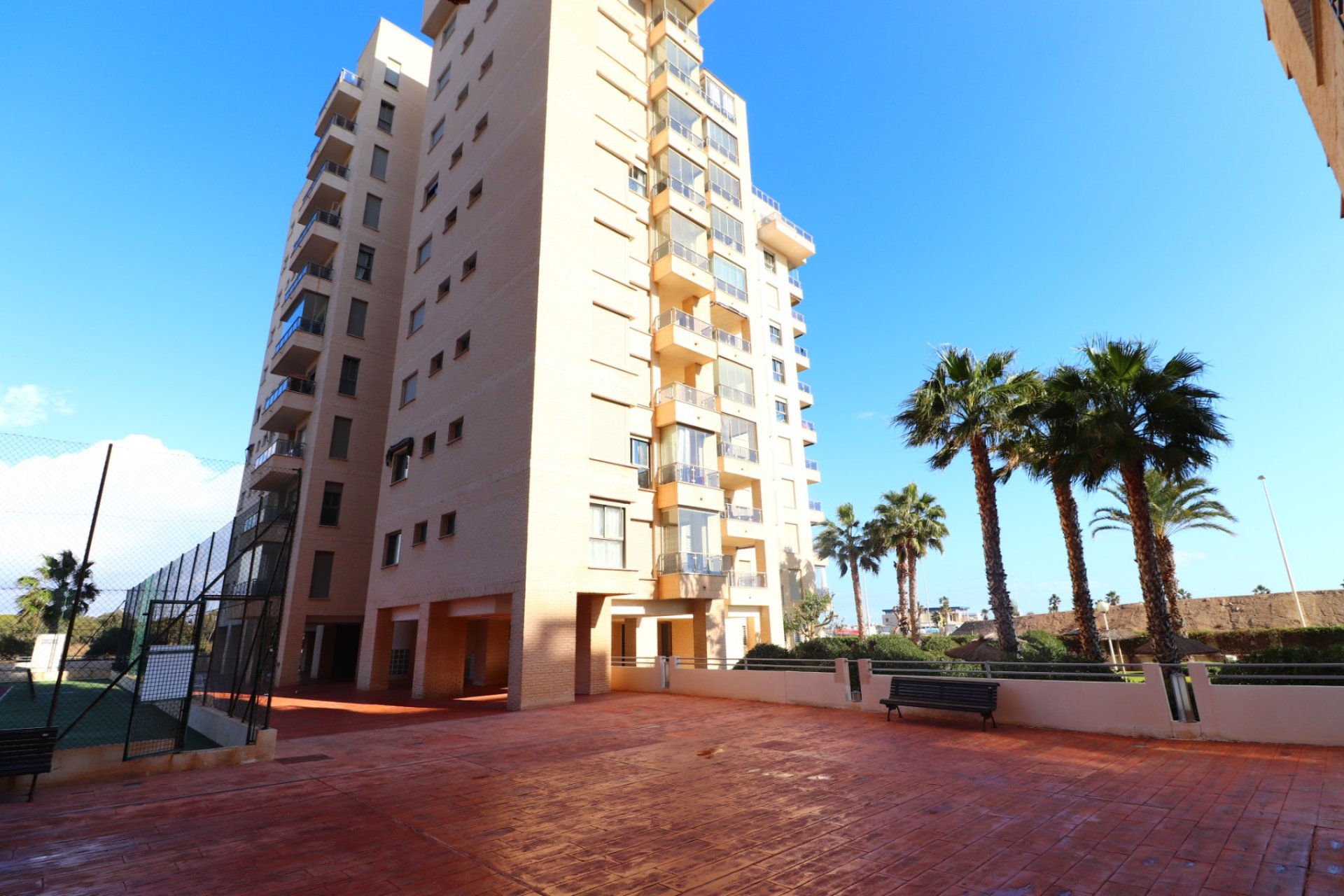 Resale - Apartment / flat - Guardamar del Segura