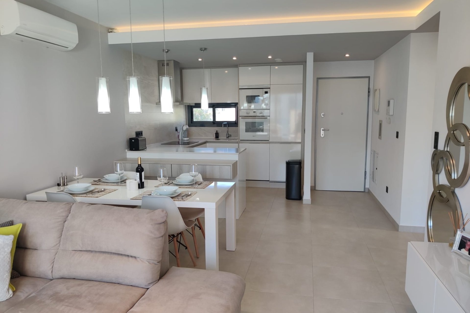 Resale - Apartment / flat - Guardamar del Segura