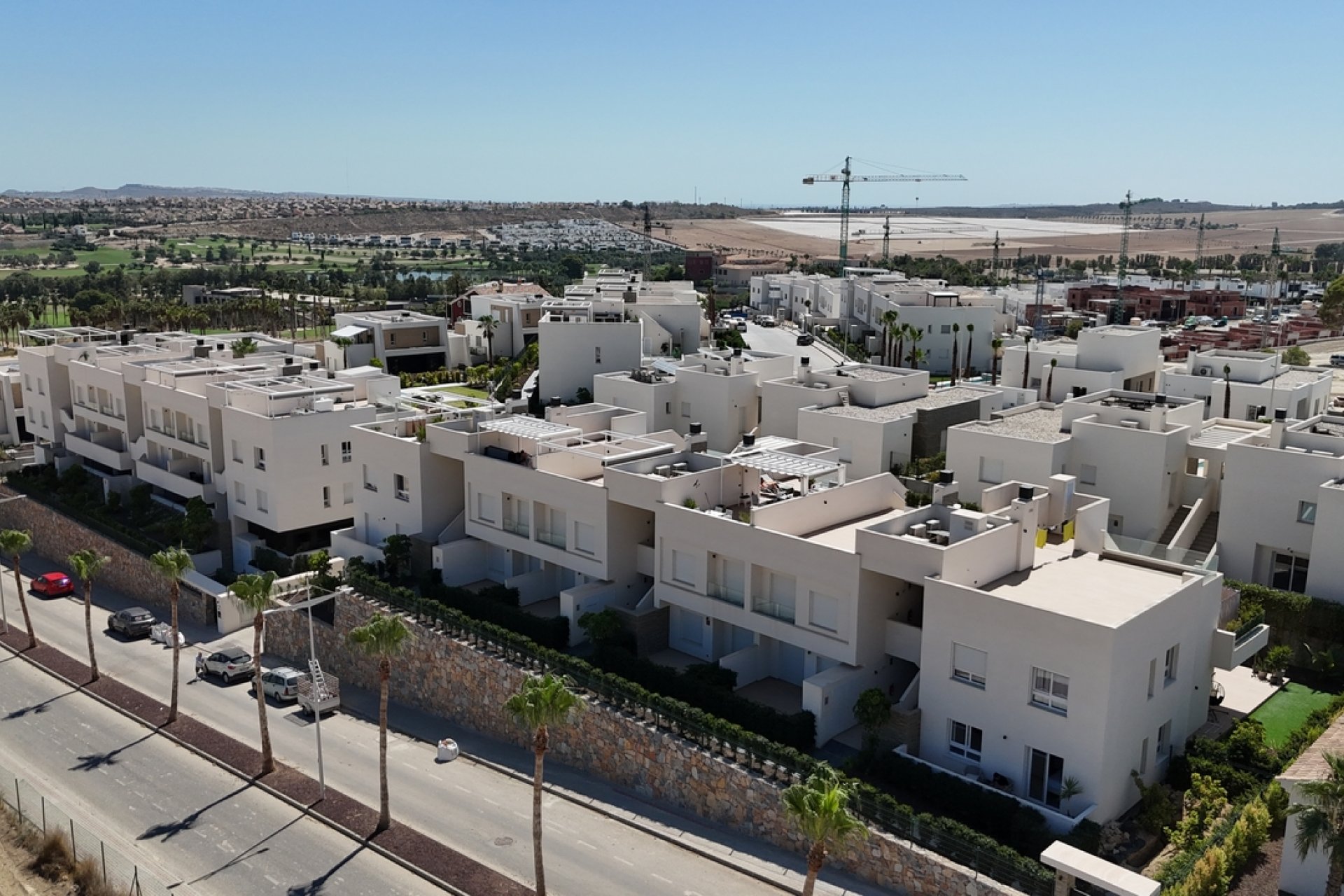Resale - Apartment / Flat * - La Finca Golf *