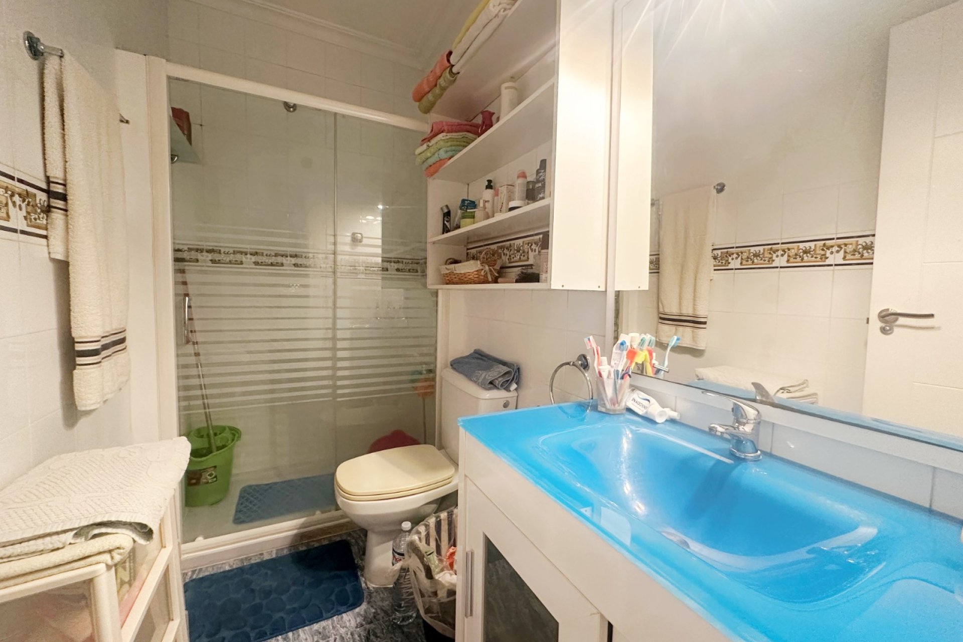 Resale - Apartment / Flat * - La Mata *