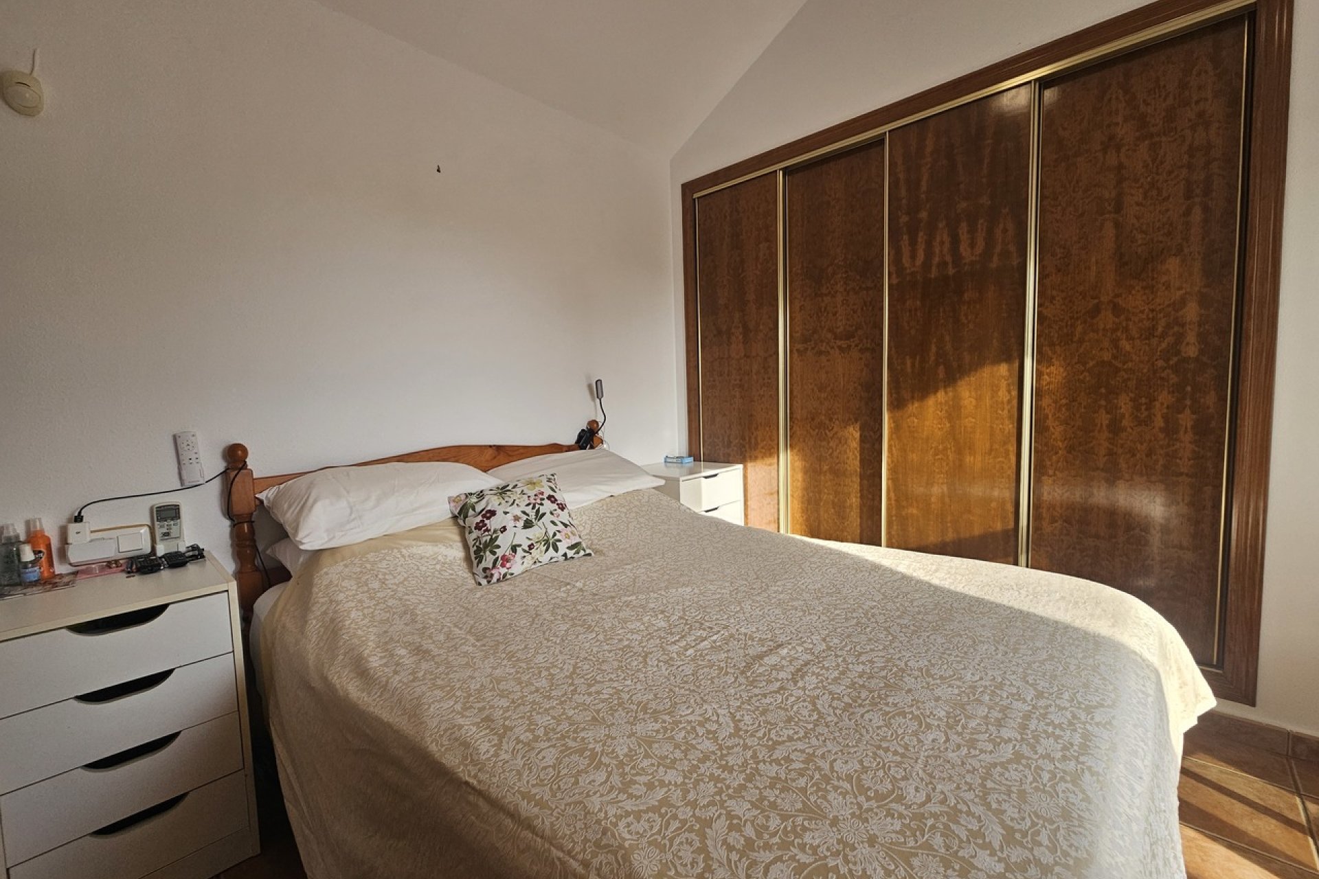 Resale - Apartment / Flat * - La Zenia *