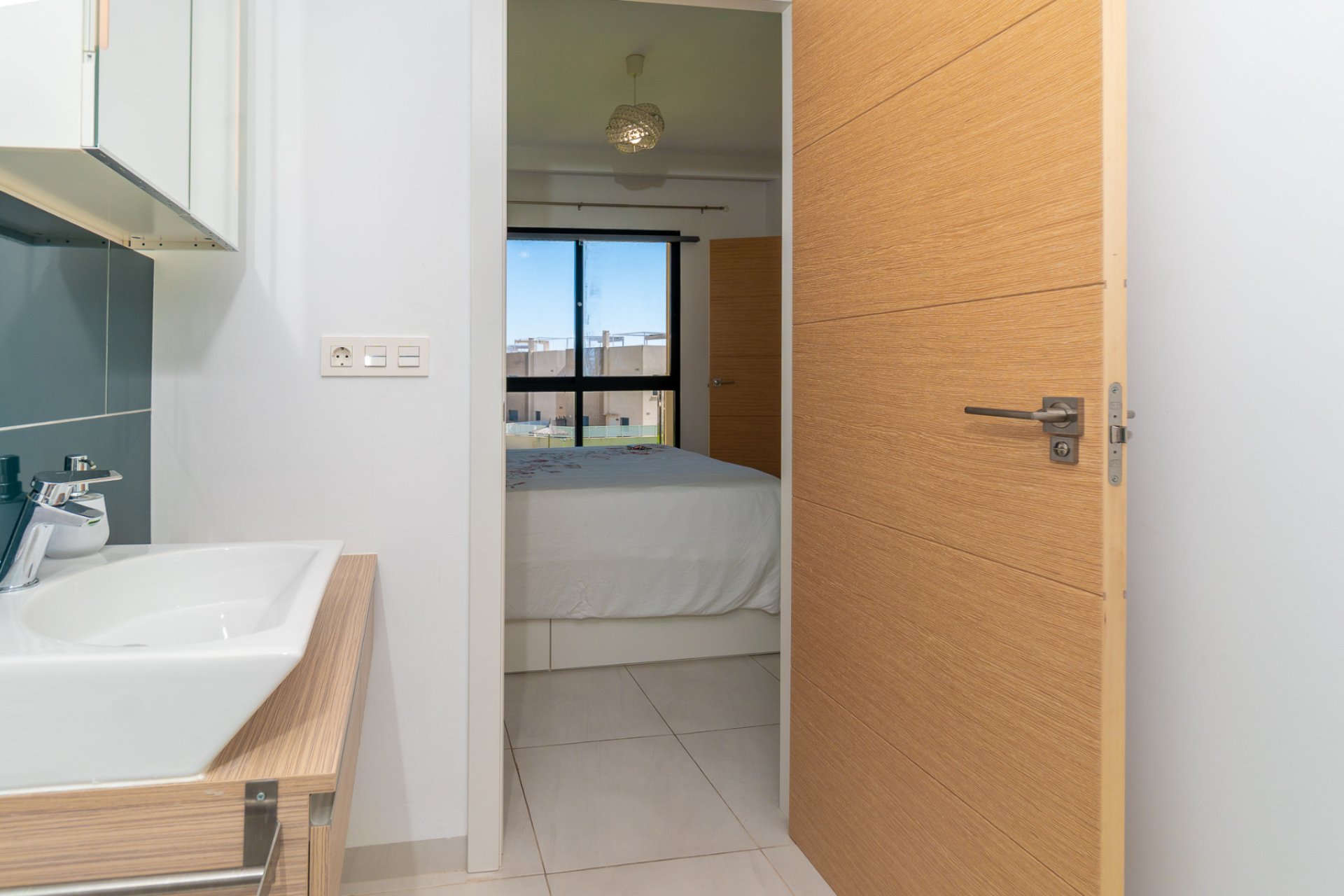 Resale - Apartment / Flat * - La Zenia *