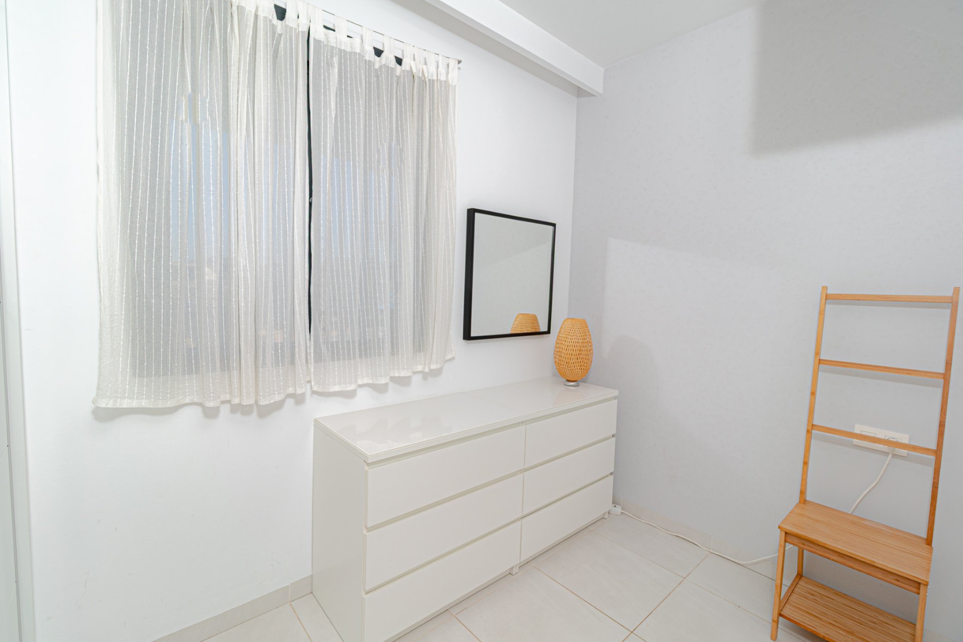 Resale - Apartment / Flat * - La Zenia *