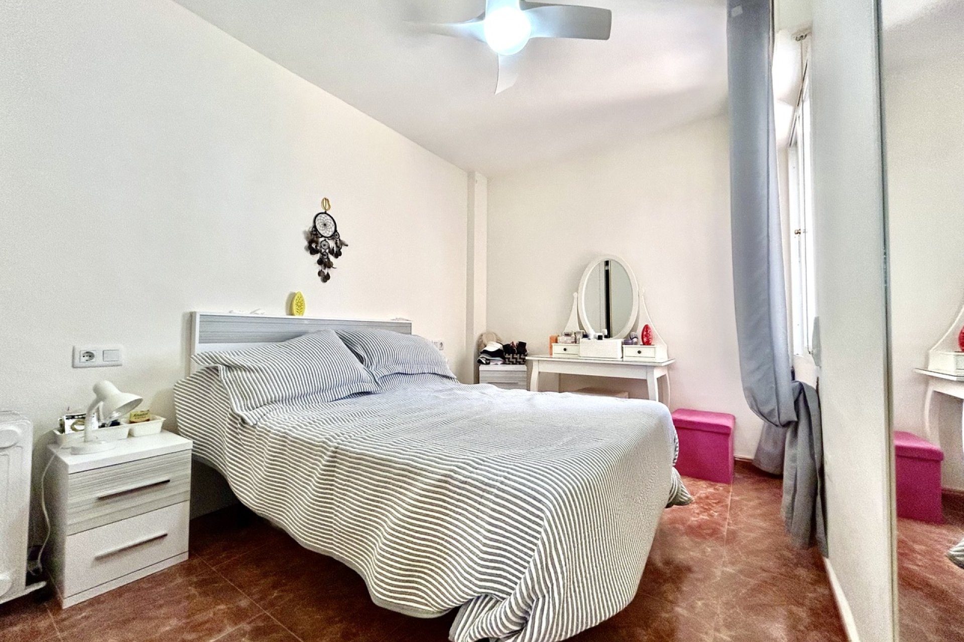 Resale - Apartment / Flat * - La Zenia *