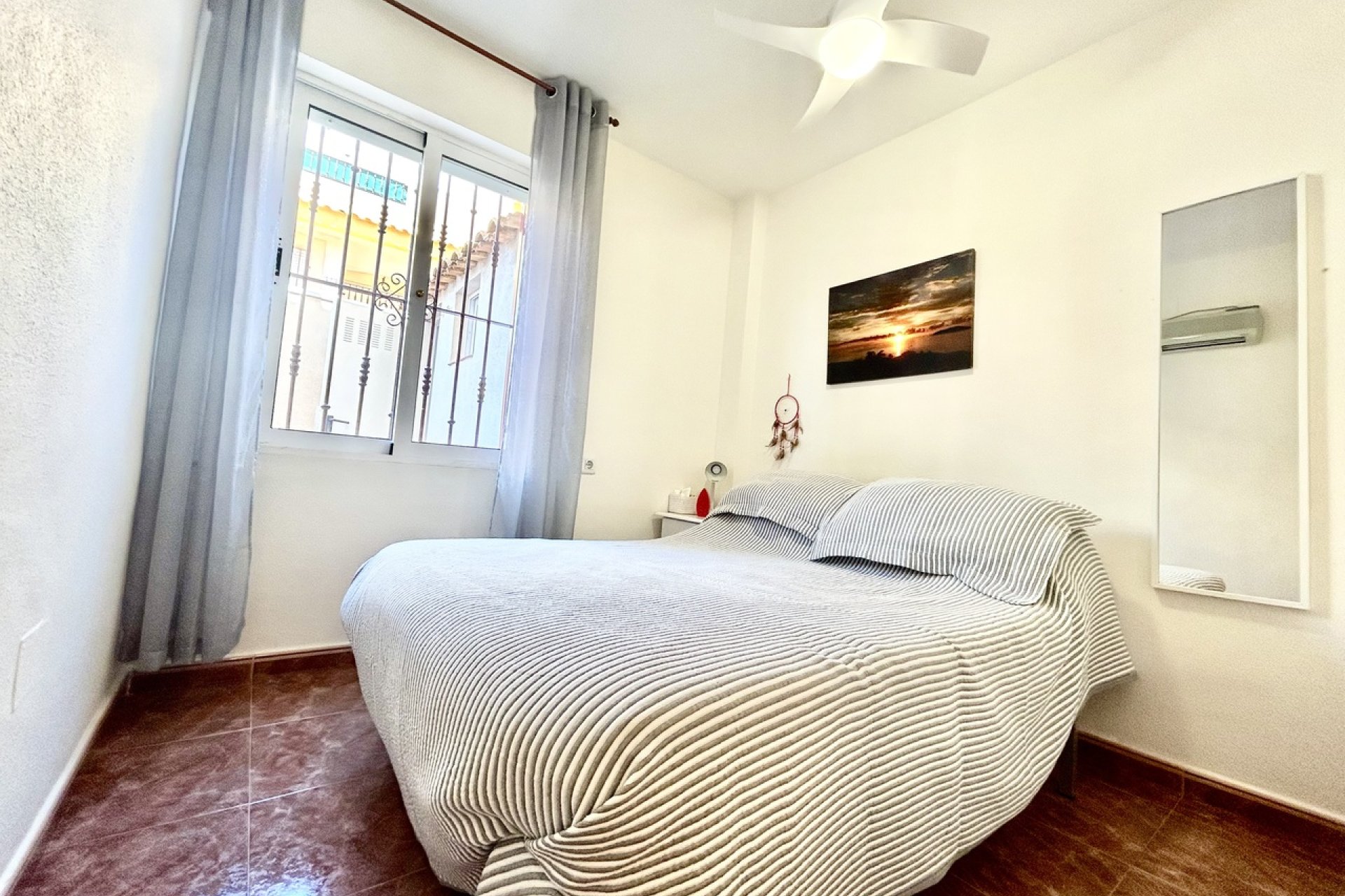 Resale - Apartment / Flat * - La Zenia *