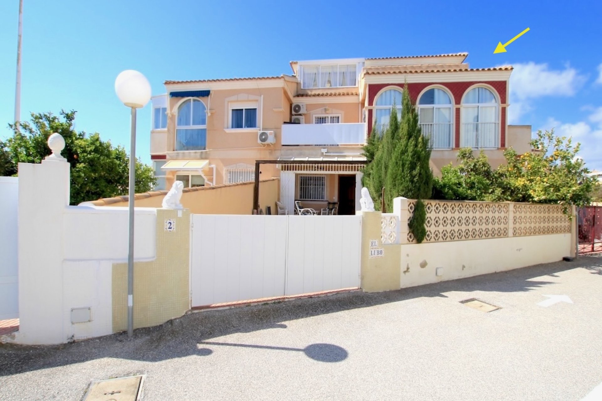 Resale - Apartment / Flat * - La Zenia *