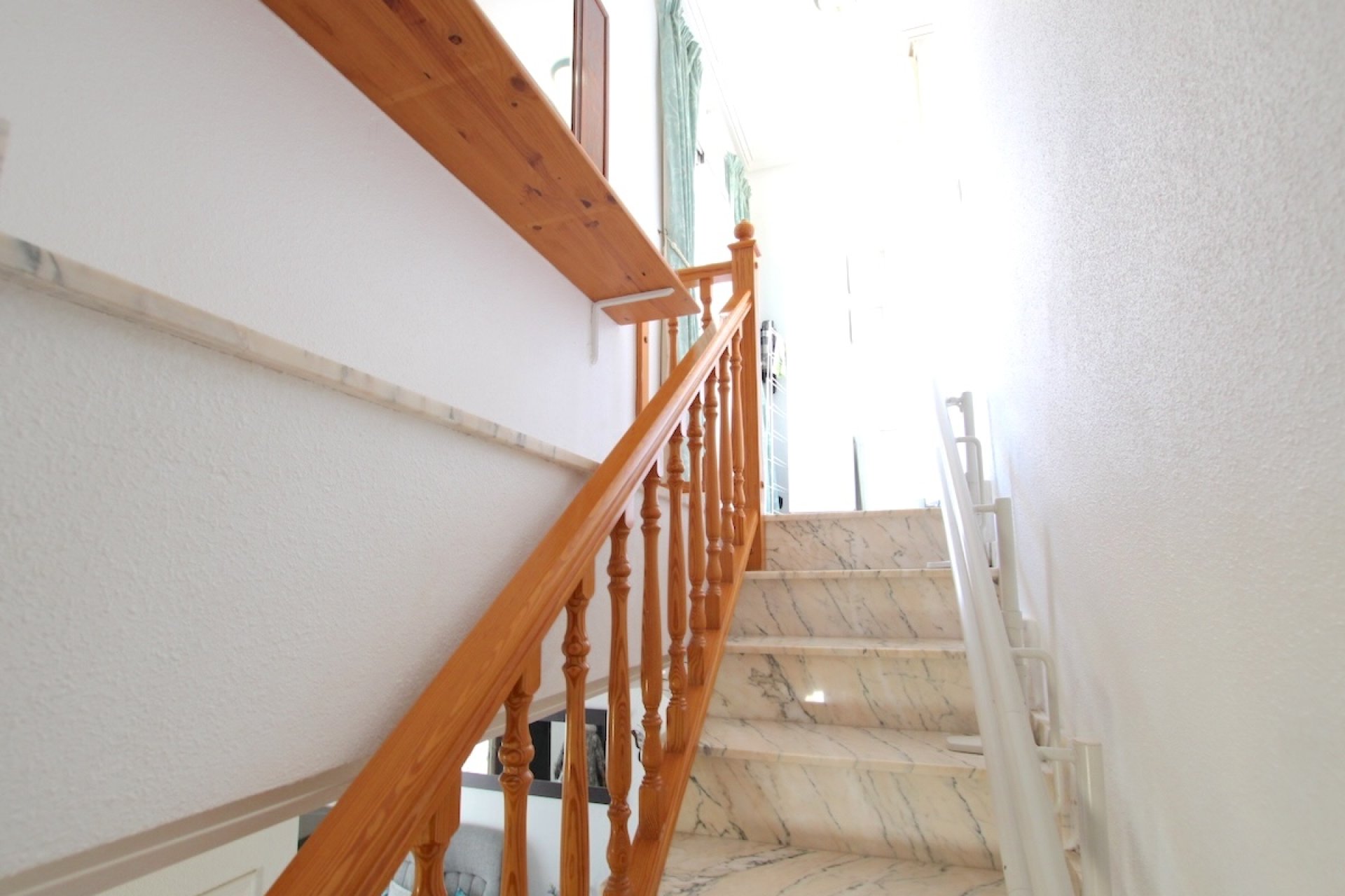 Resale - Apartment / Flat * - La Zenia *