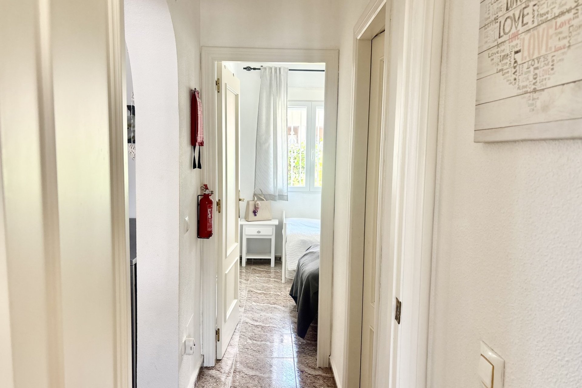 Resale - Apartment / Flat * - La Zenia *