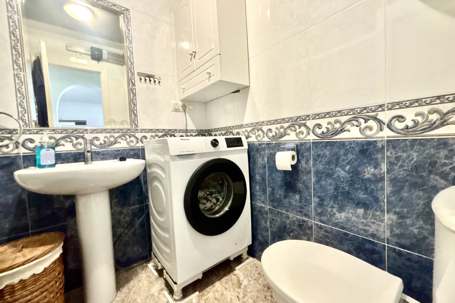 Resale - Apartment / Flat * - La Zenia *