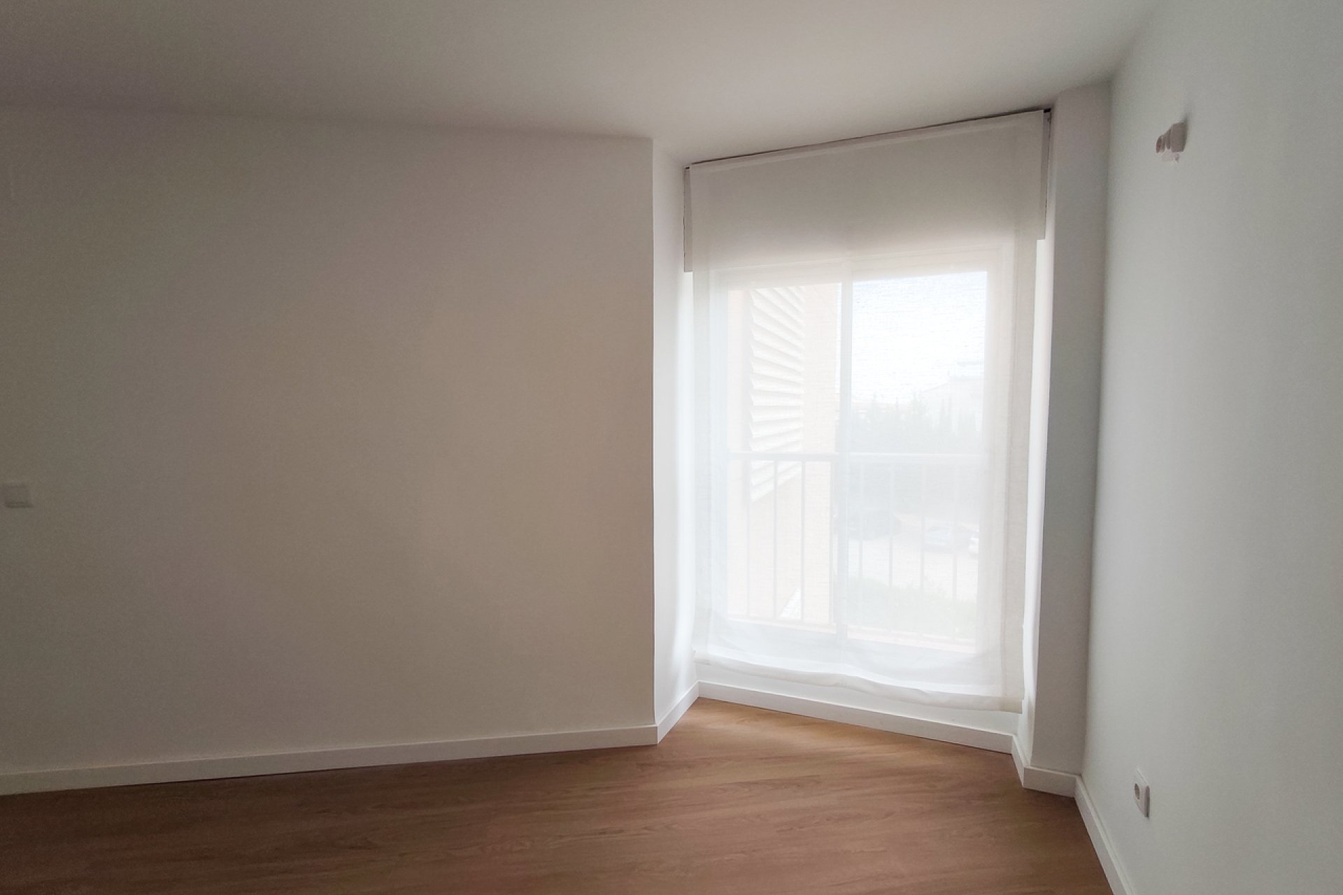 Resale - Apartment / Flat * - La Zenia *