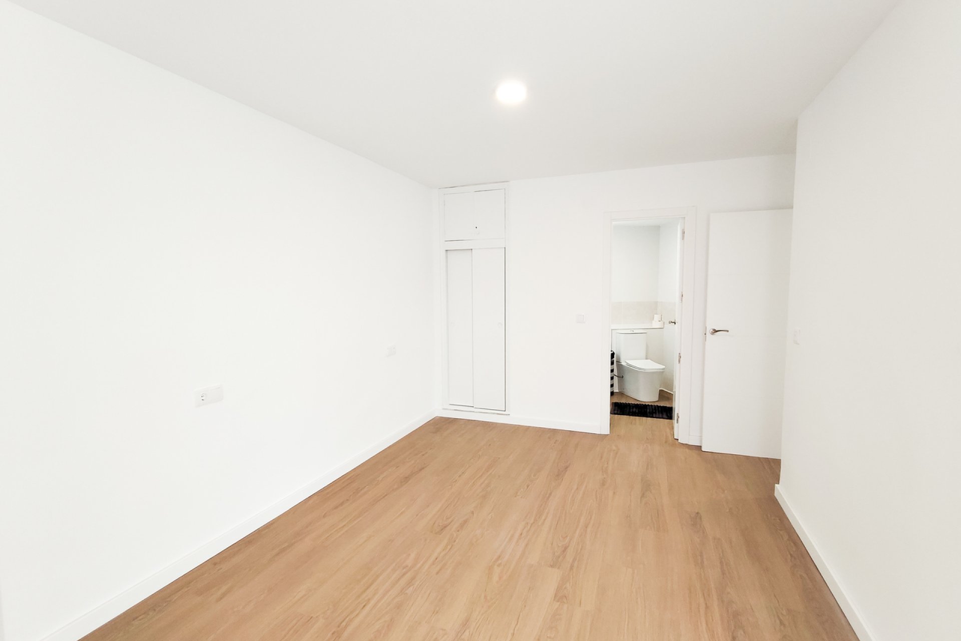 Resale - Apartment / Flat * - La Zenia *