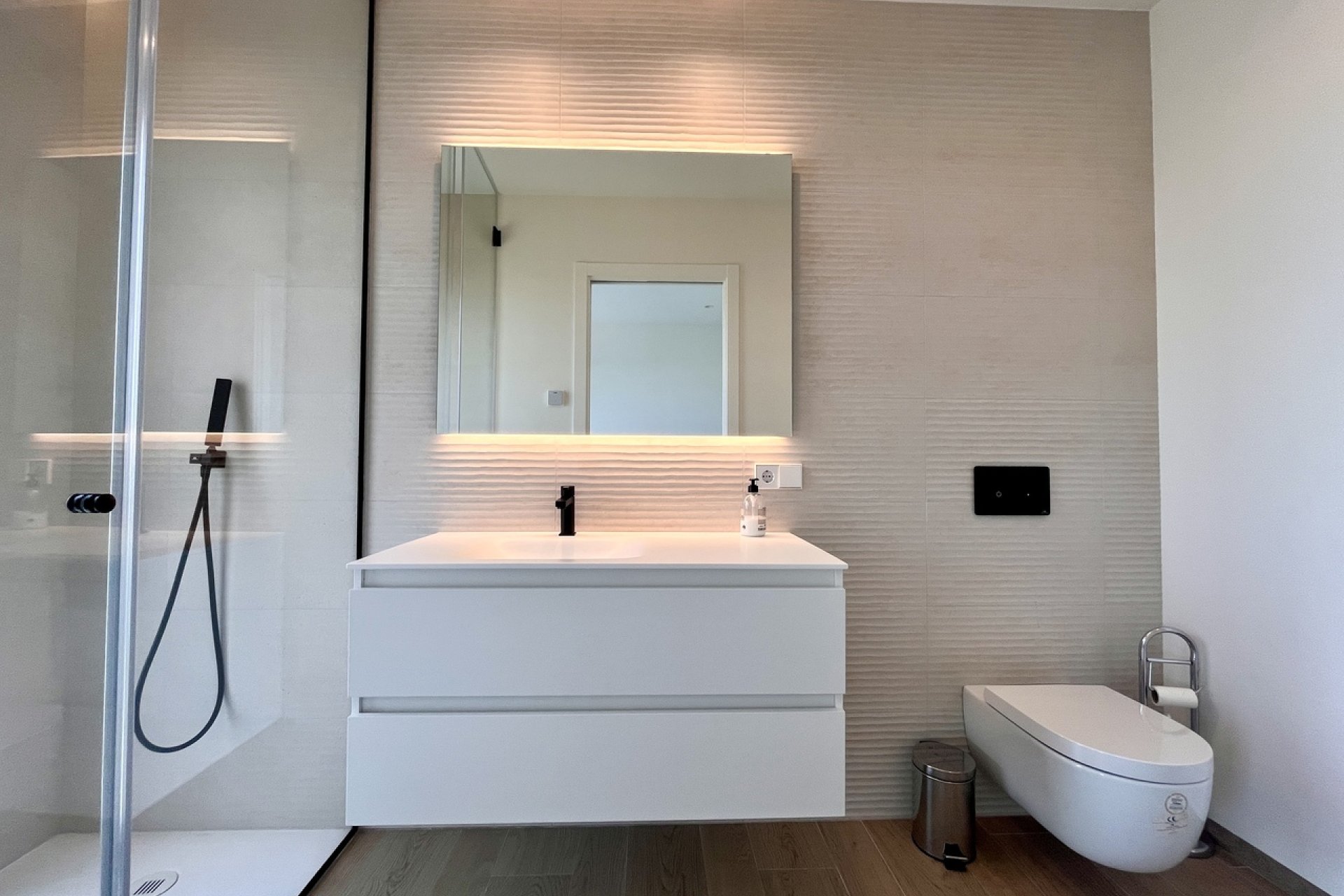 Resale - Apartment / Flat * - Las Colinas Golf - Las Colinas Golf Resort *