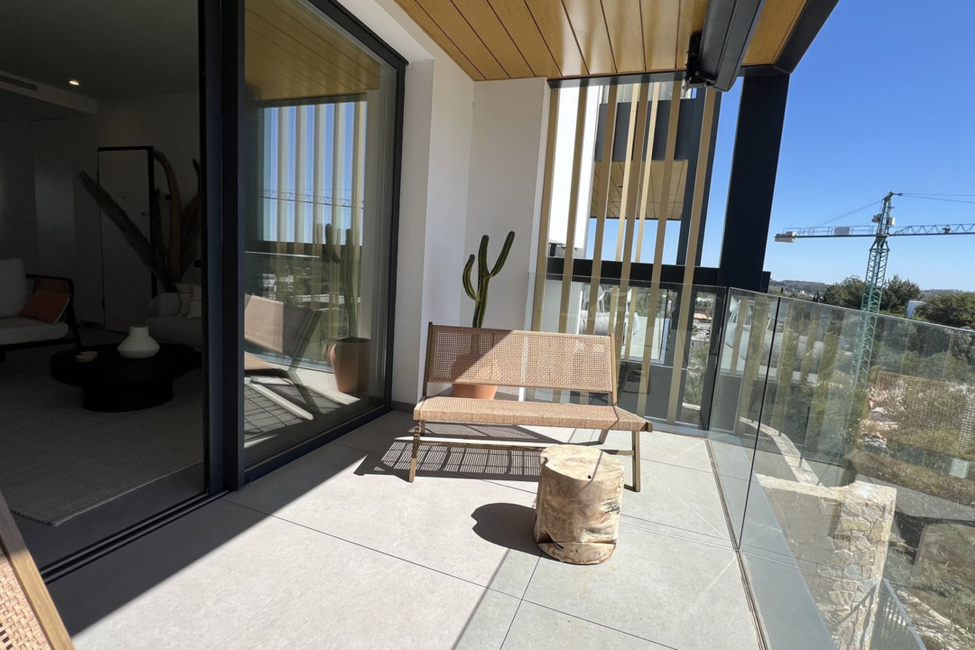 Resale - Apartment / Flat * - Las Colinas Golf * - Las Colinas Golf Resort *