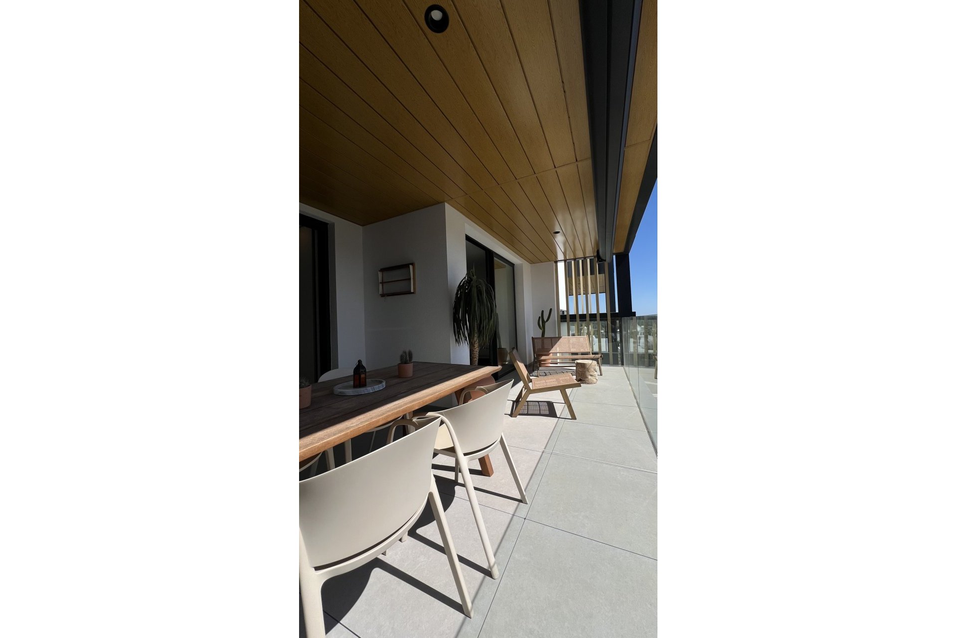 Resale - Apartment / Flat * - Las Colinas Golf * - Las Colinas Golf Resort *