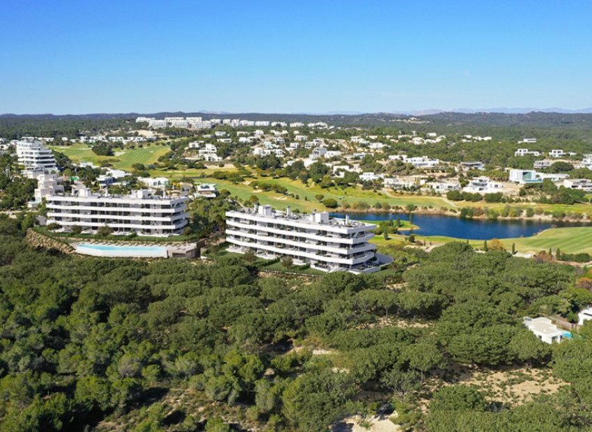 Resale - Apartment / Flat * - Las Colinas Golf * - Las Colinas Golf Resort *