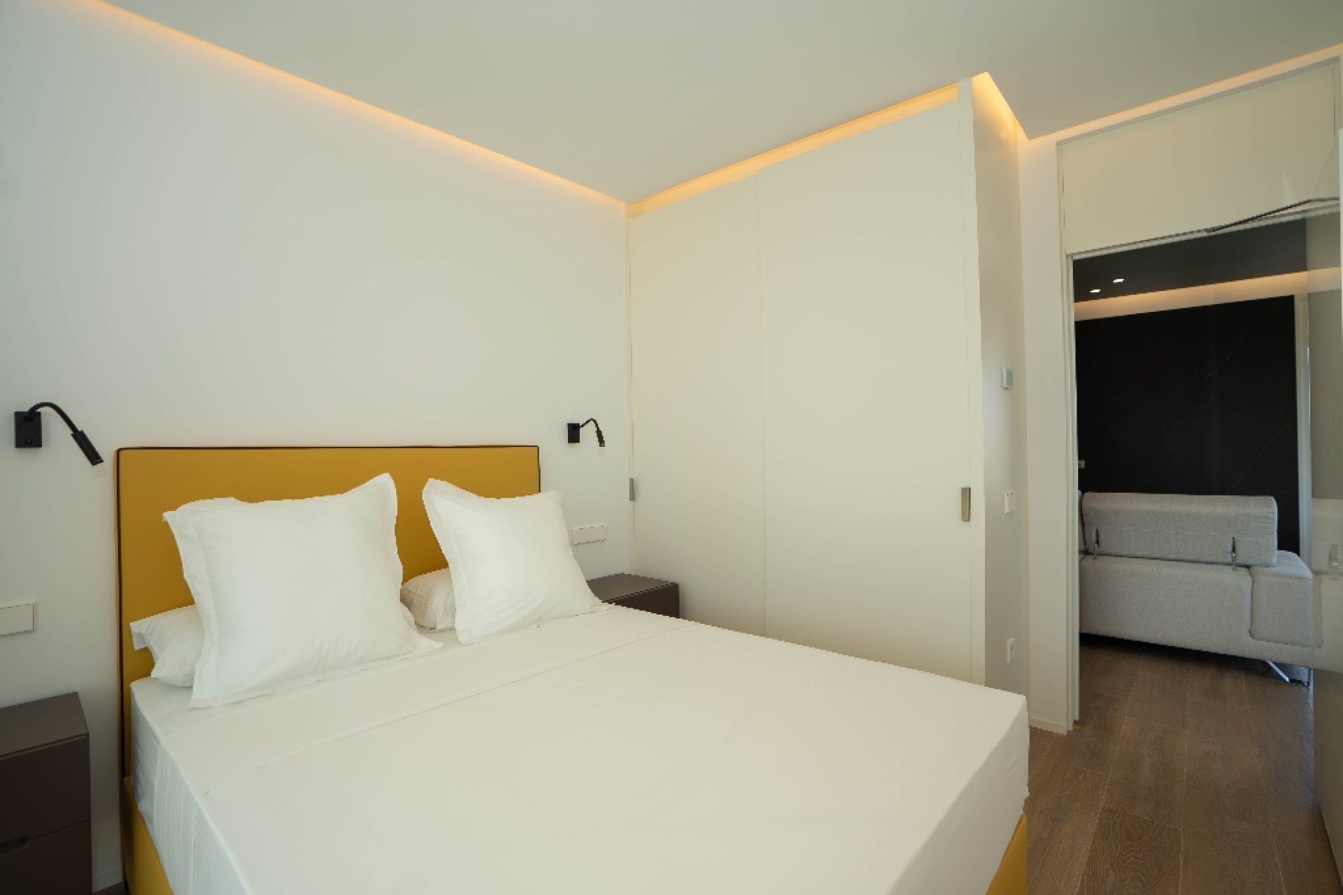 Resale - Apartment / Flat * - Las Colinas Golf * - Las Colinas Golf Resort *
